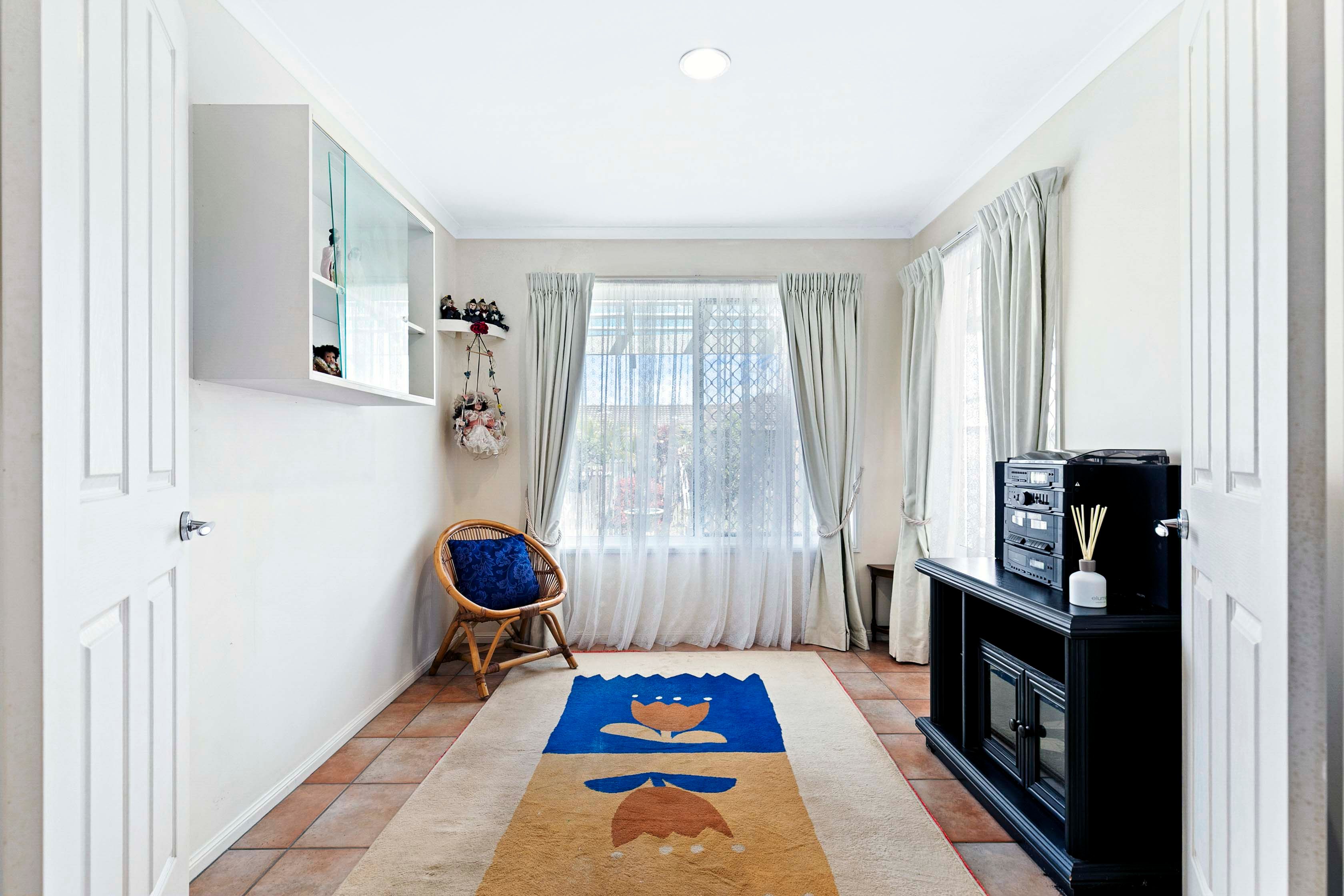 11 Melong Street — photo 5 of 27