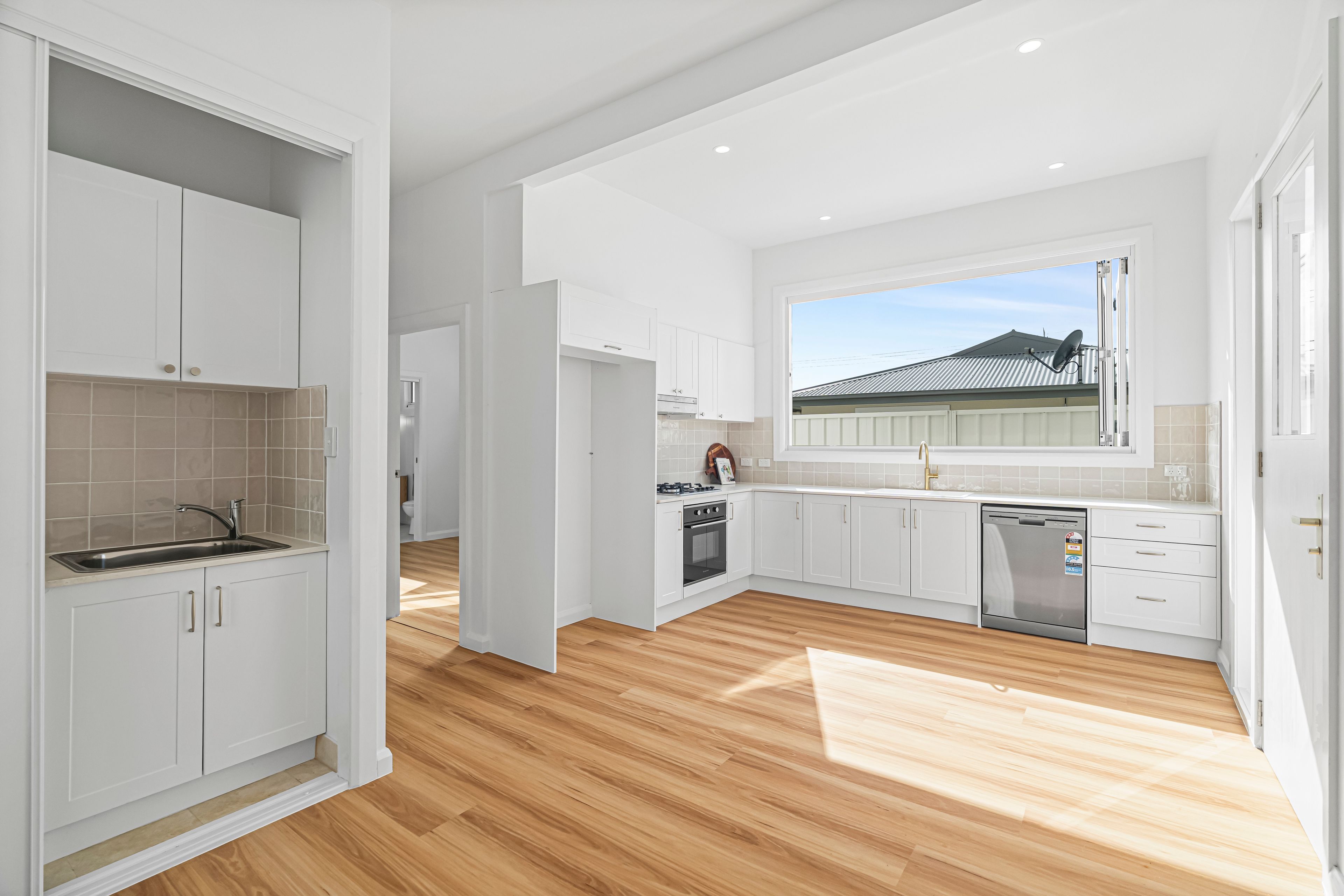 591a The Entrance Road, Bateau Bay, NSW 2261