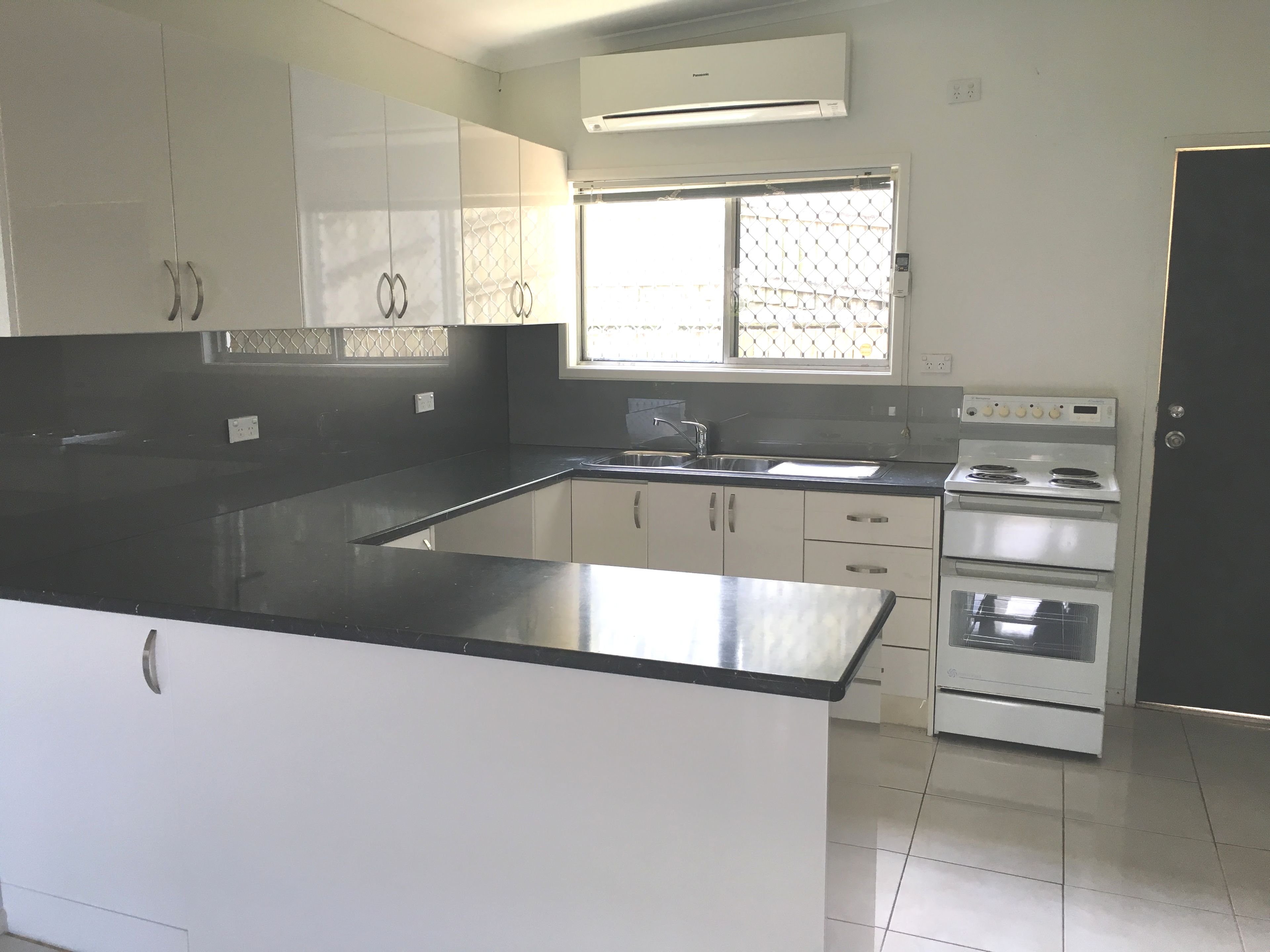 2/6-8 Lisbon Street, Maroochydore, QLD 4558