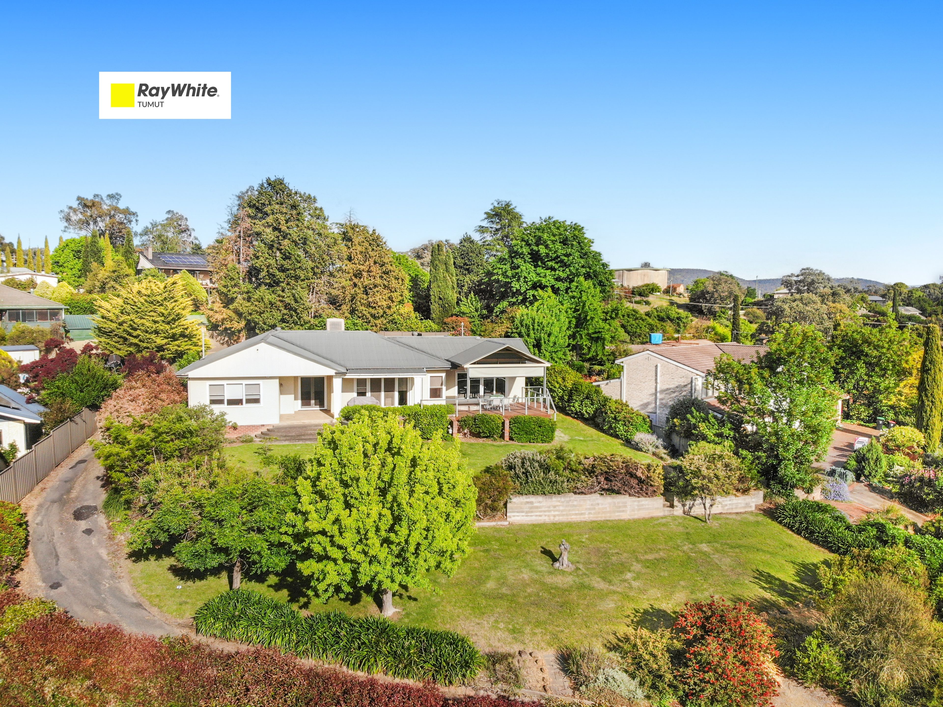 133 Dalhunty Street, Tumut NSW 2720
