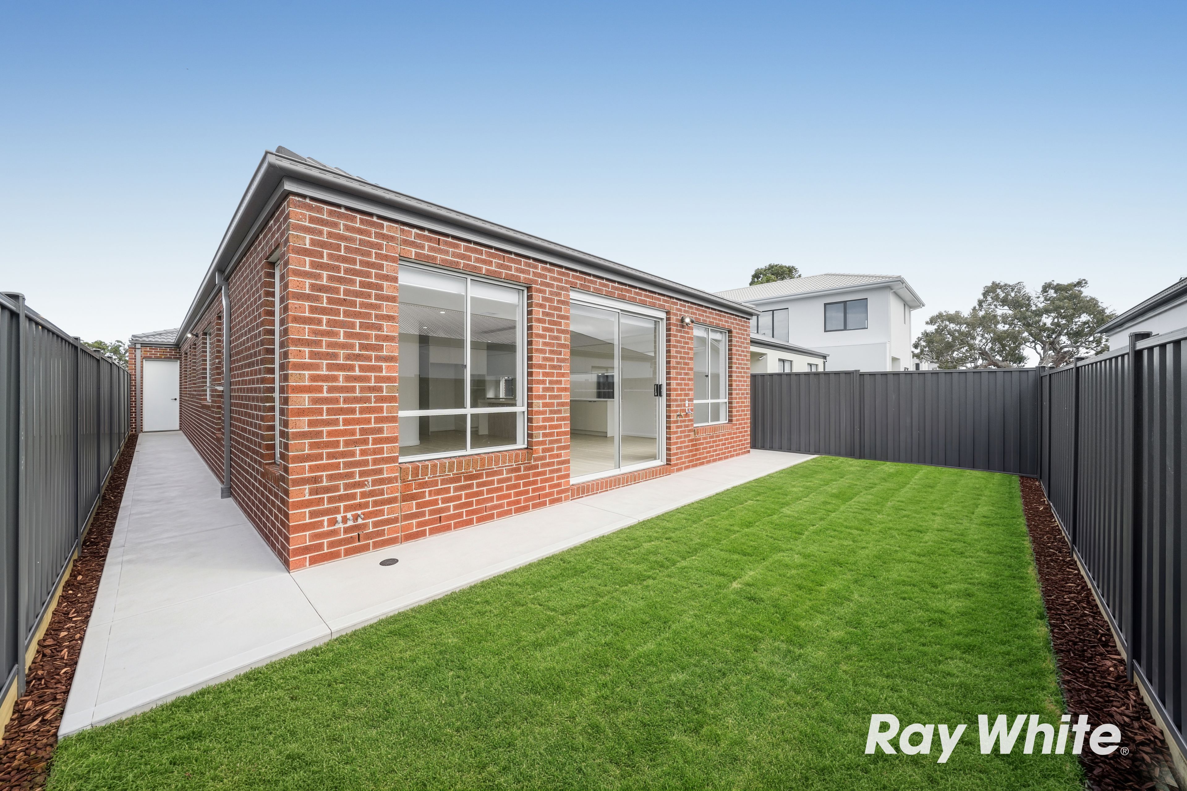4 SYLVESTRIS Drive — photo 22 of 22