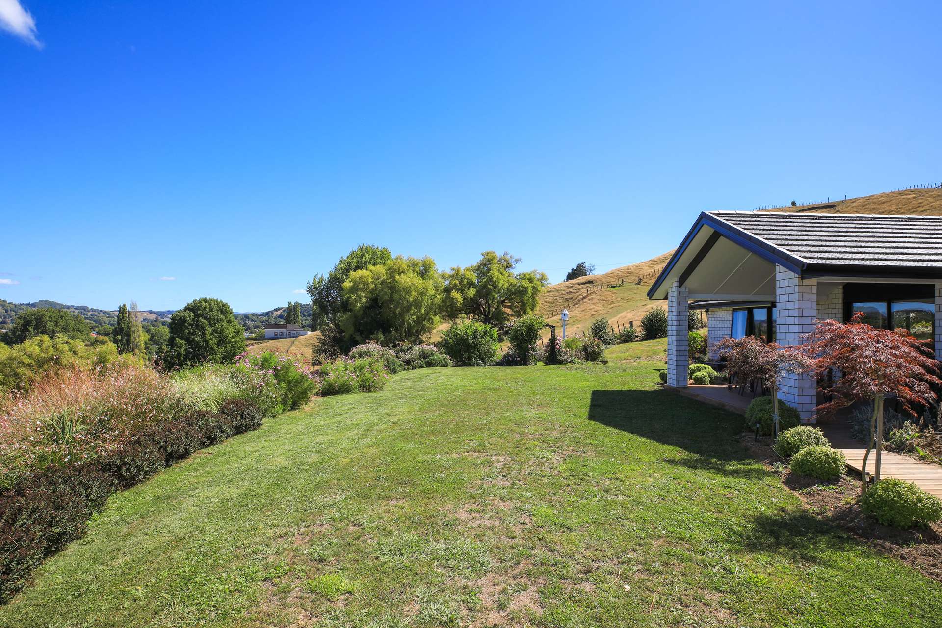 35A Rangitoto Road photo 2