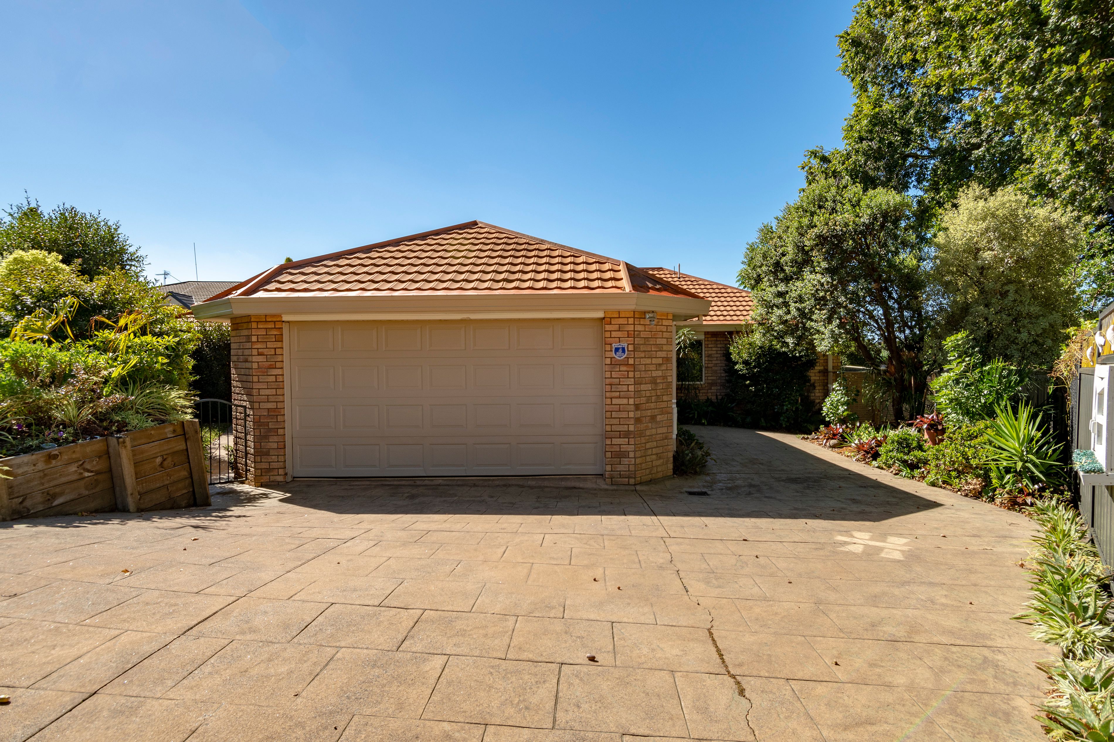 2 Oakland Way, Welcome Bay, Tauranga City