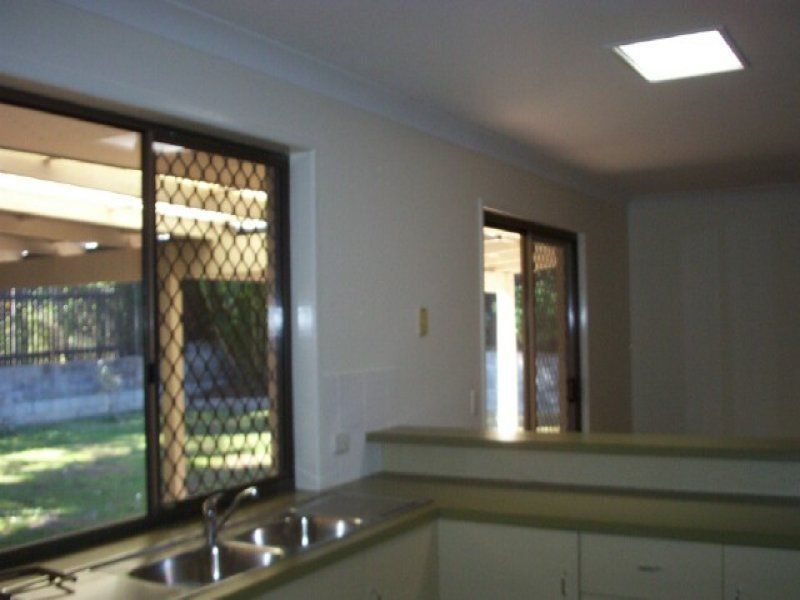 34 Ingleston Street, WYNNUM WEST, QLD 4078
