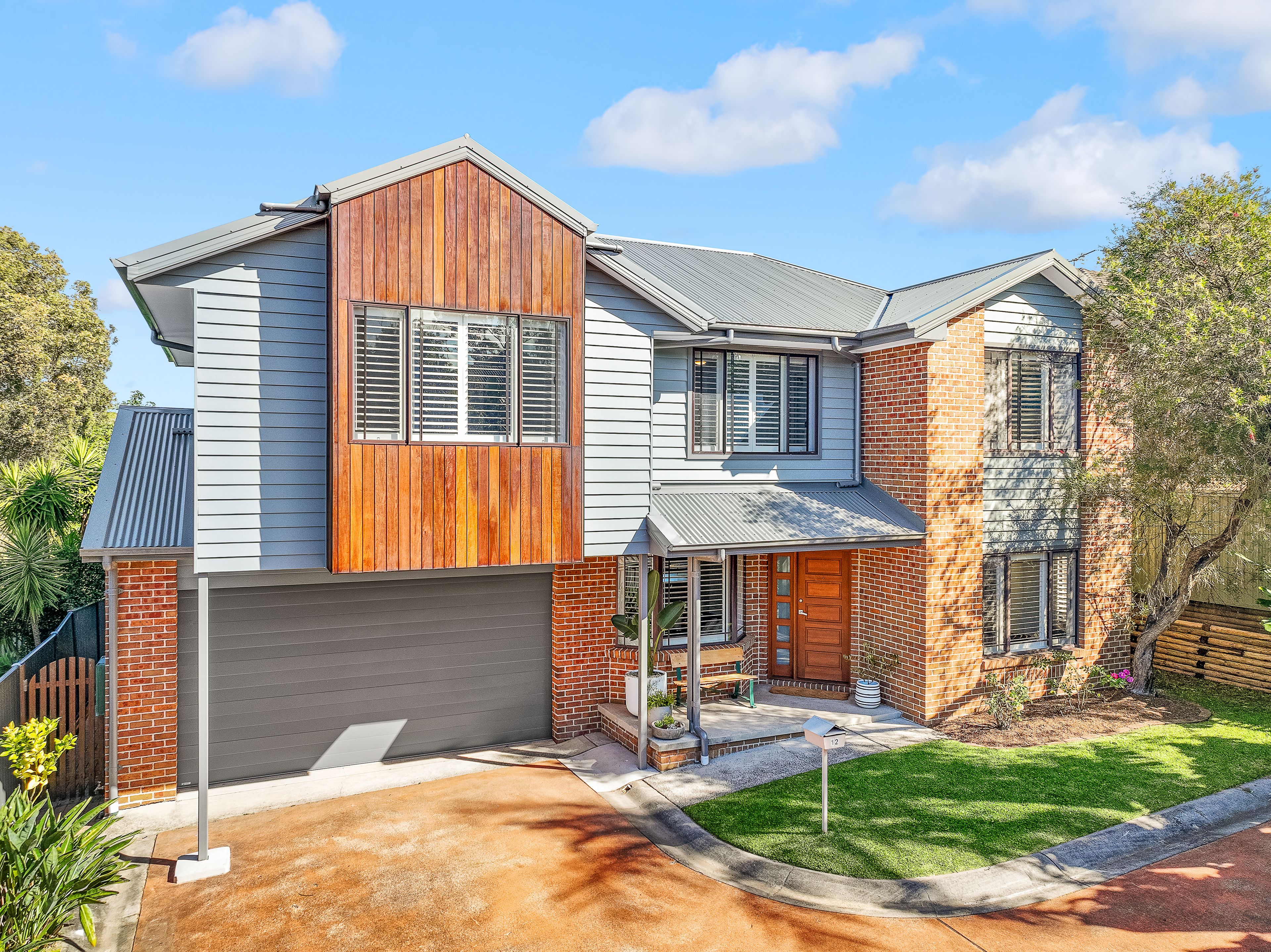 12 Vardy Court, Helensburgh, NSW 2508