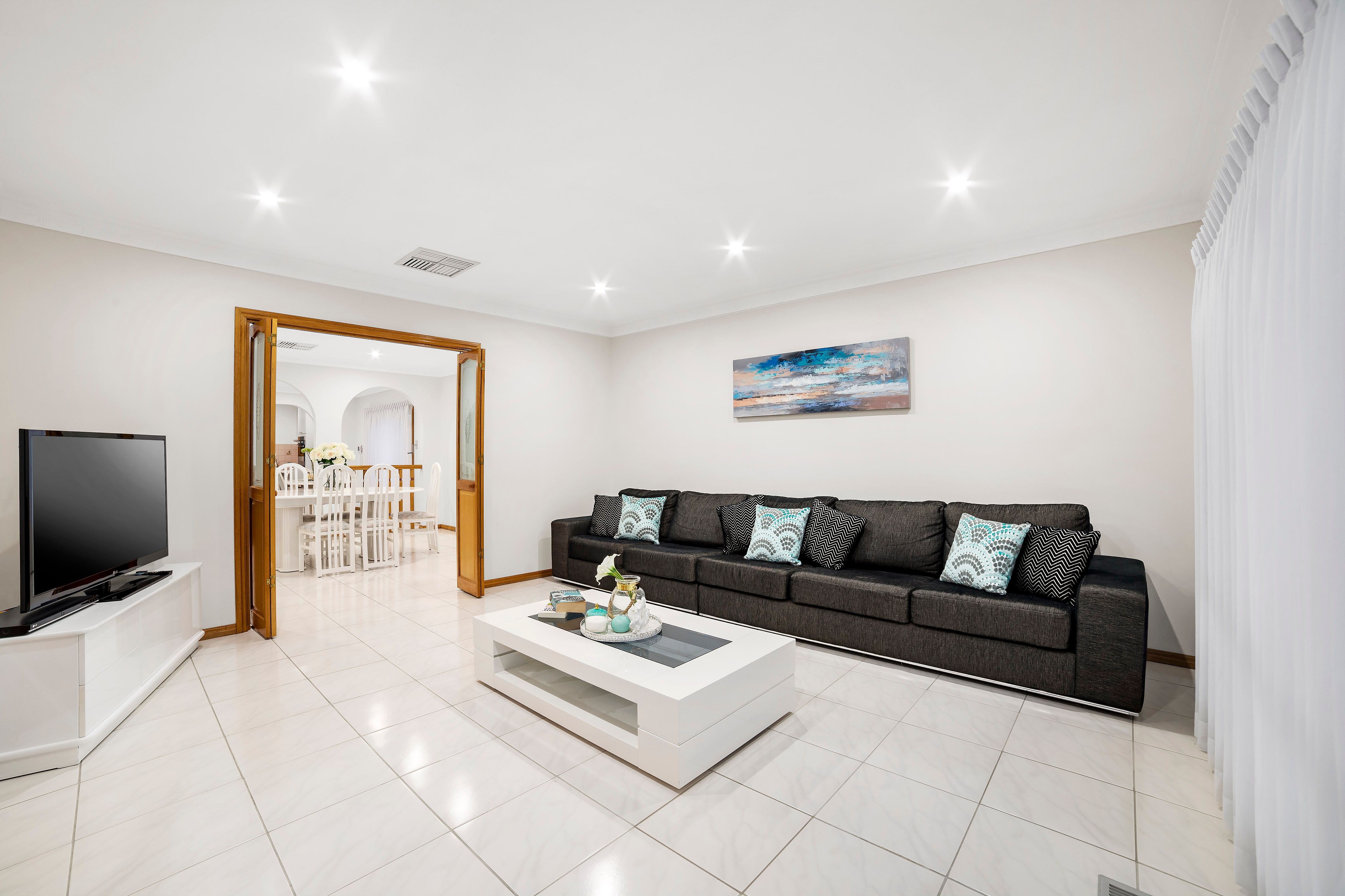 18 Hutchins Circuit, Bundoora, VIC 3083