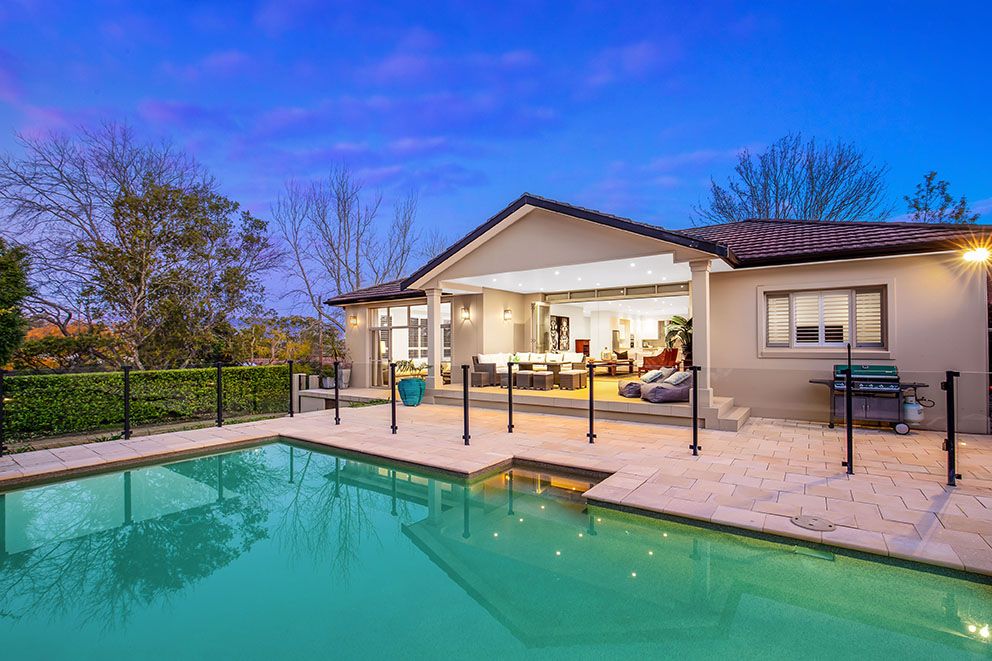 2 Lucia Avenue, St Ives, NSW 2075