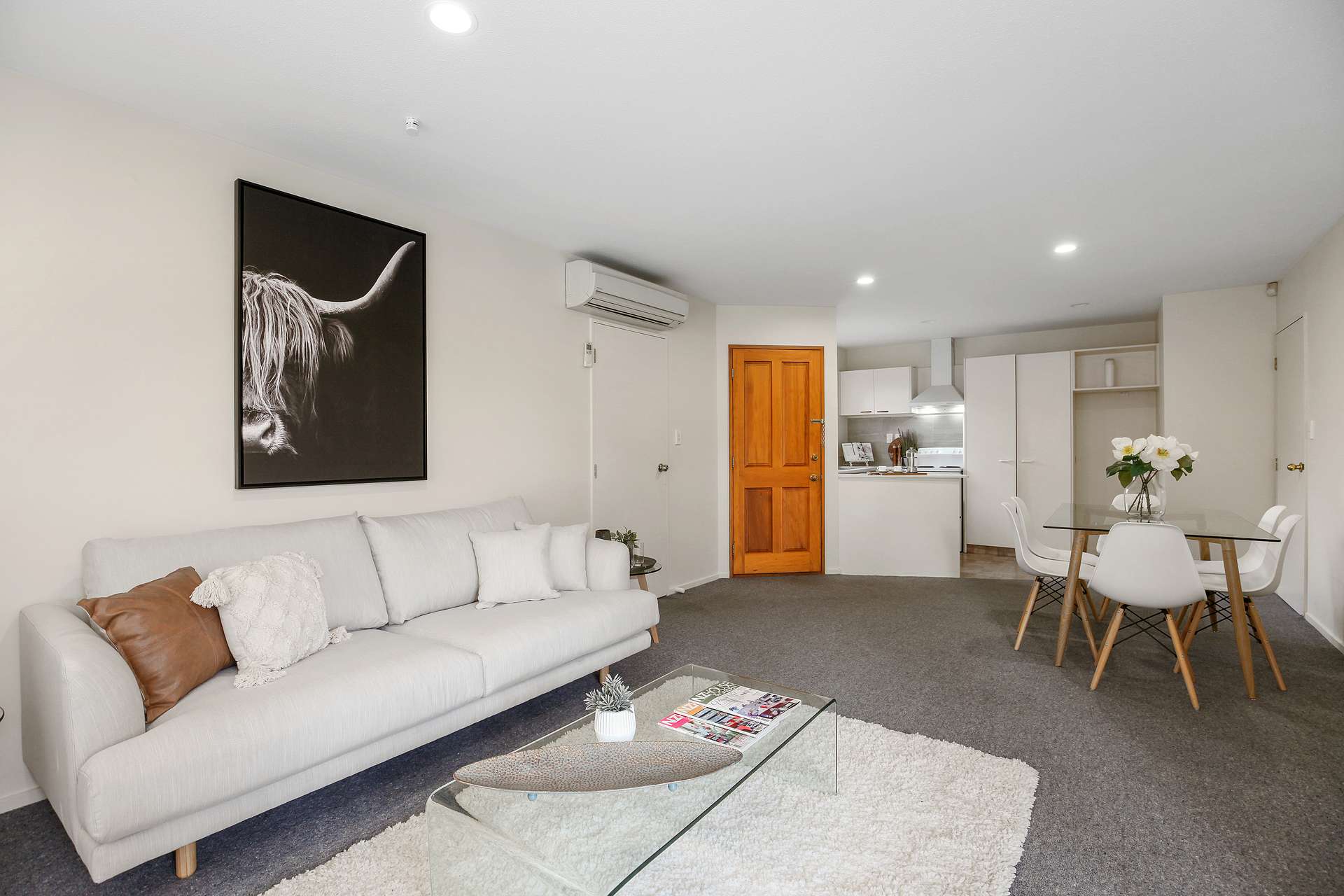 28b Braddon Street photo 3