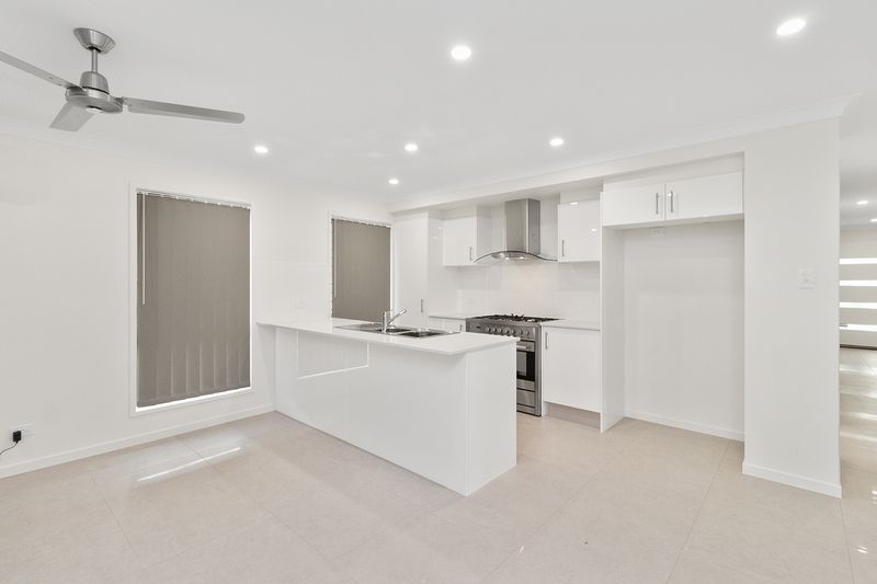 7 Kookaburra Circuit, Maudsland, QLD 4210