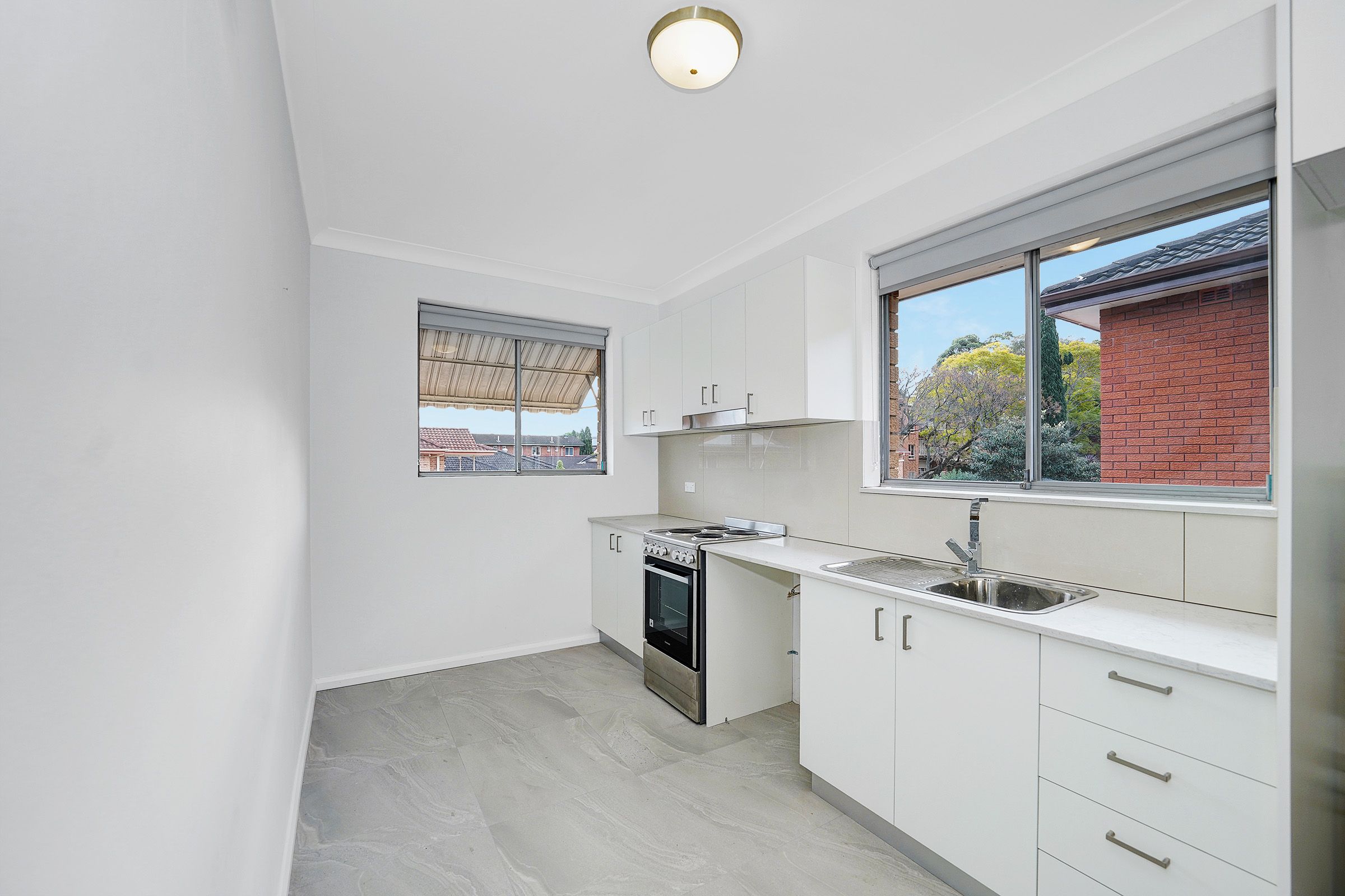 6/169 Croydon Avenue — photo from Ray White Elevate Group