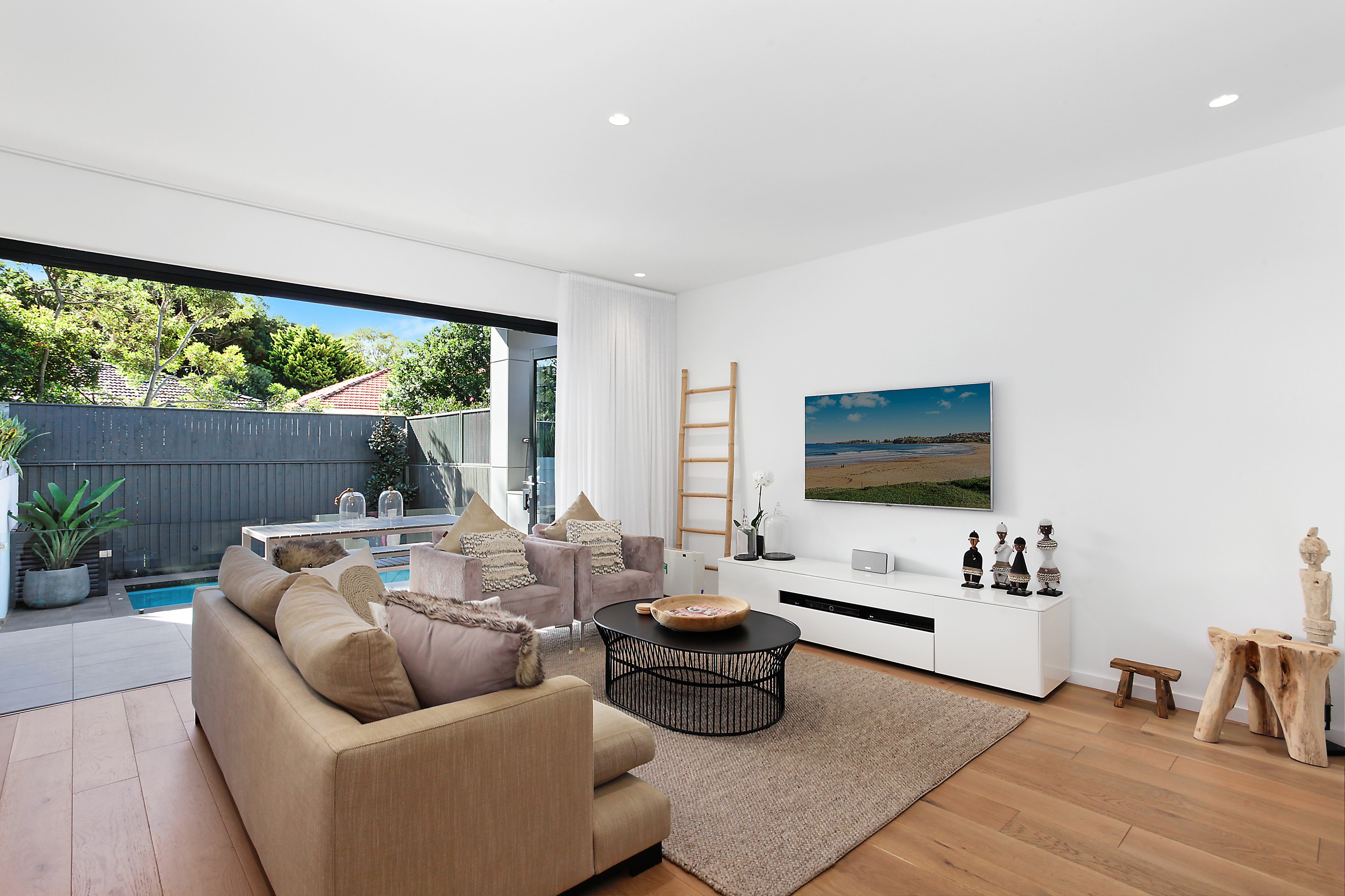 Residence 1/10 Roe Street, North Bondi, NSW 2026