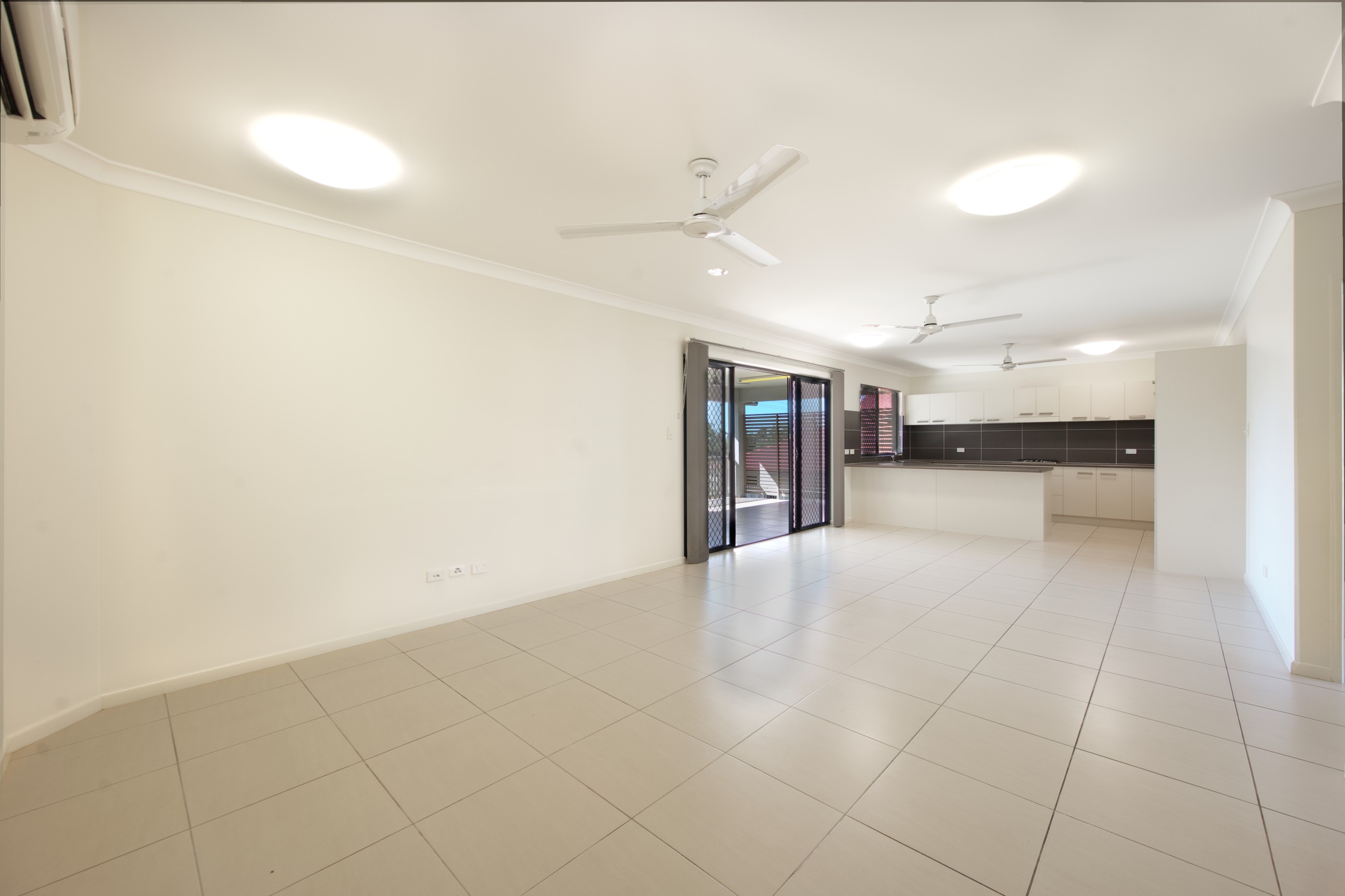 18 Palomar Court, Mount Louisa, QLD 4814
