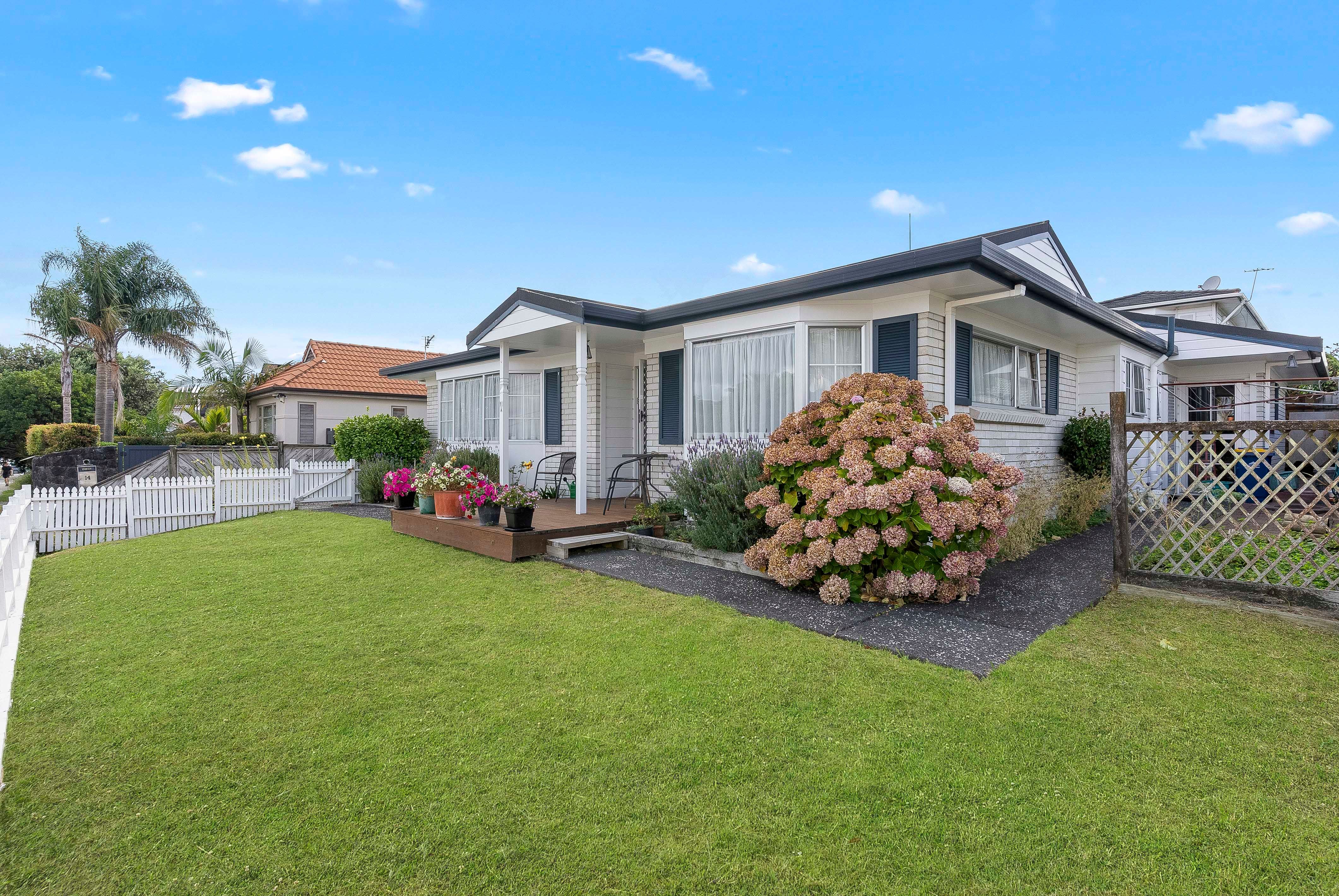 1/16 Jutland Road, Hauraki, North Shore City