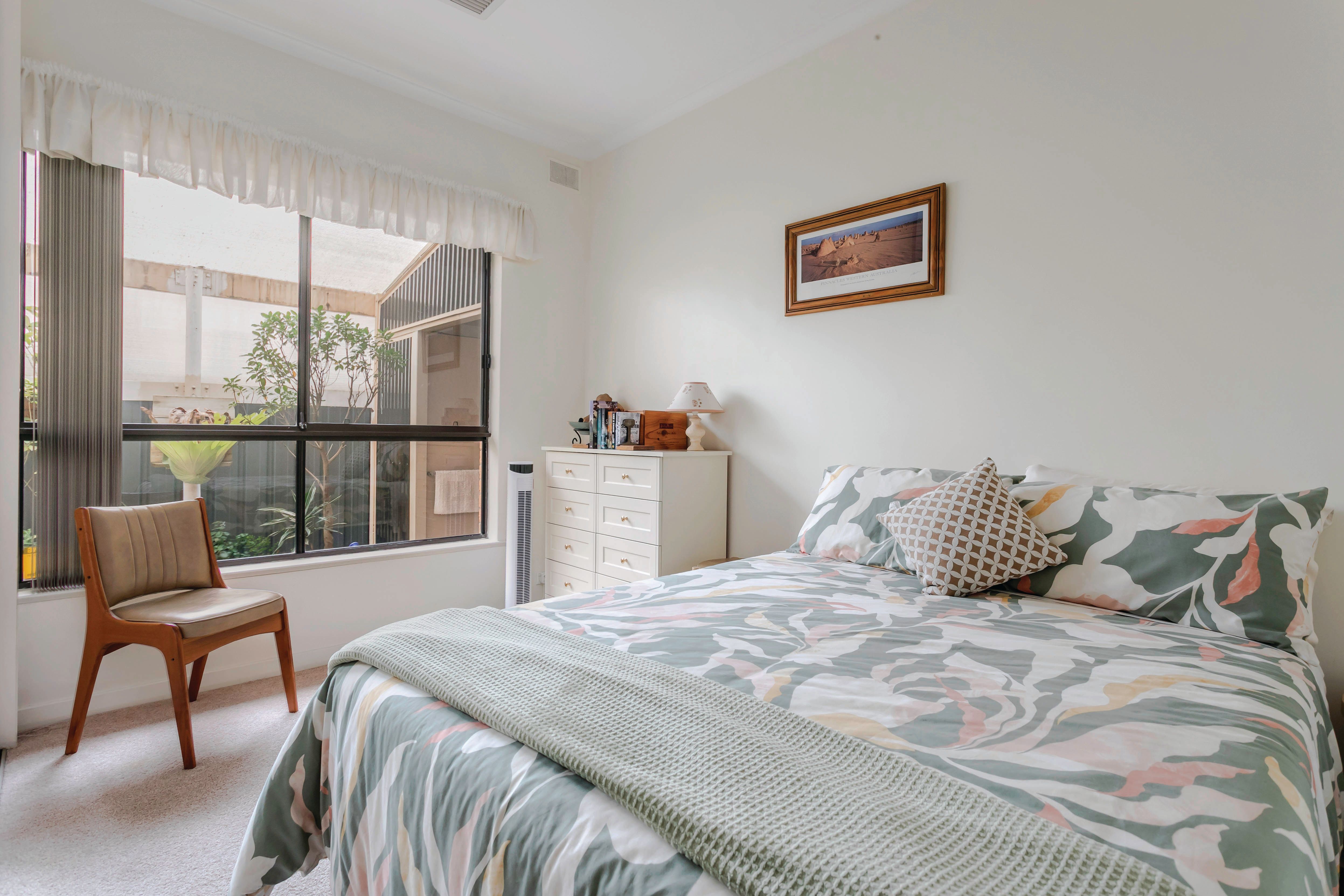 55 Stopford Road — photo 11 of 16