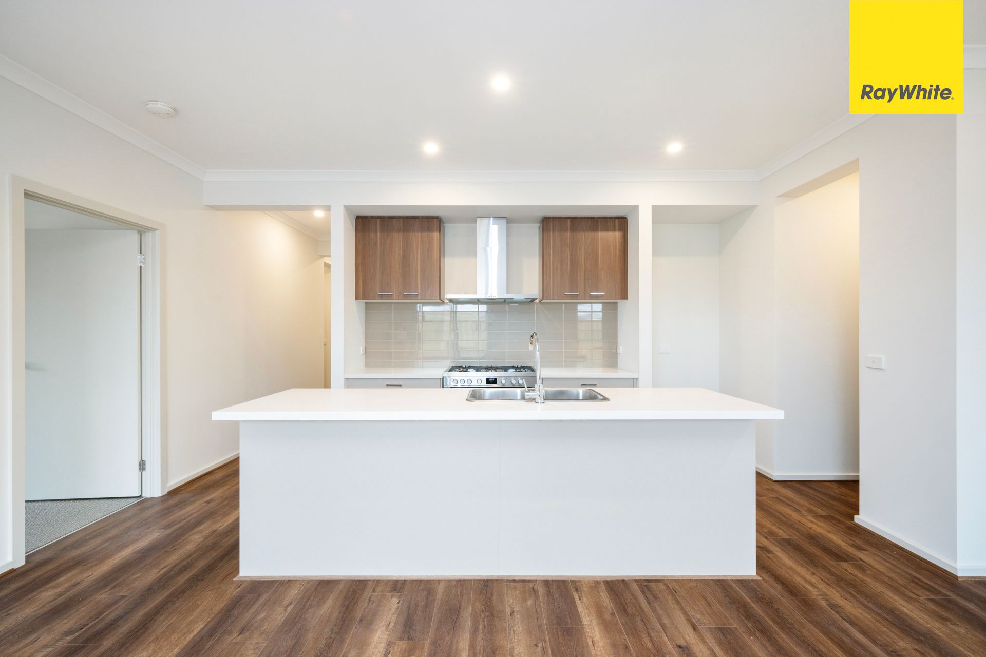 15 Aldrich Street — photo 10 of 16