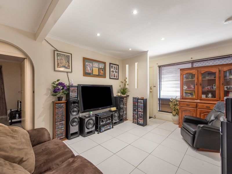 20 Cotswold Street, Mount Warren Park QLD 4207