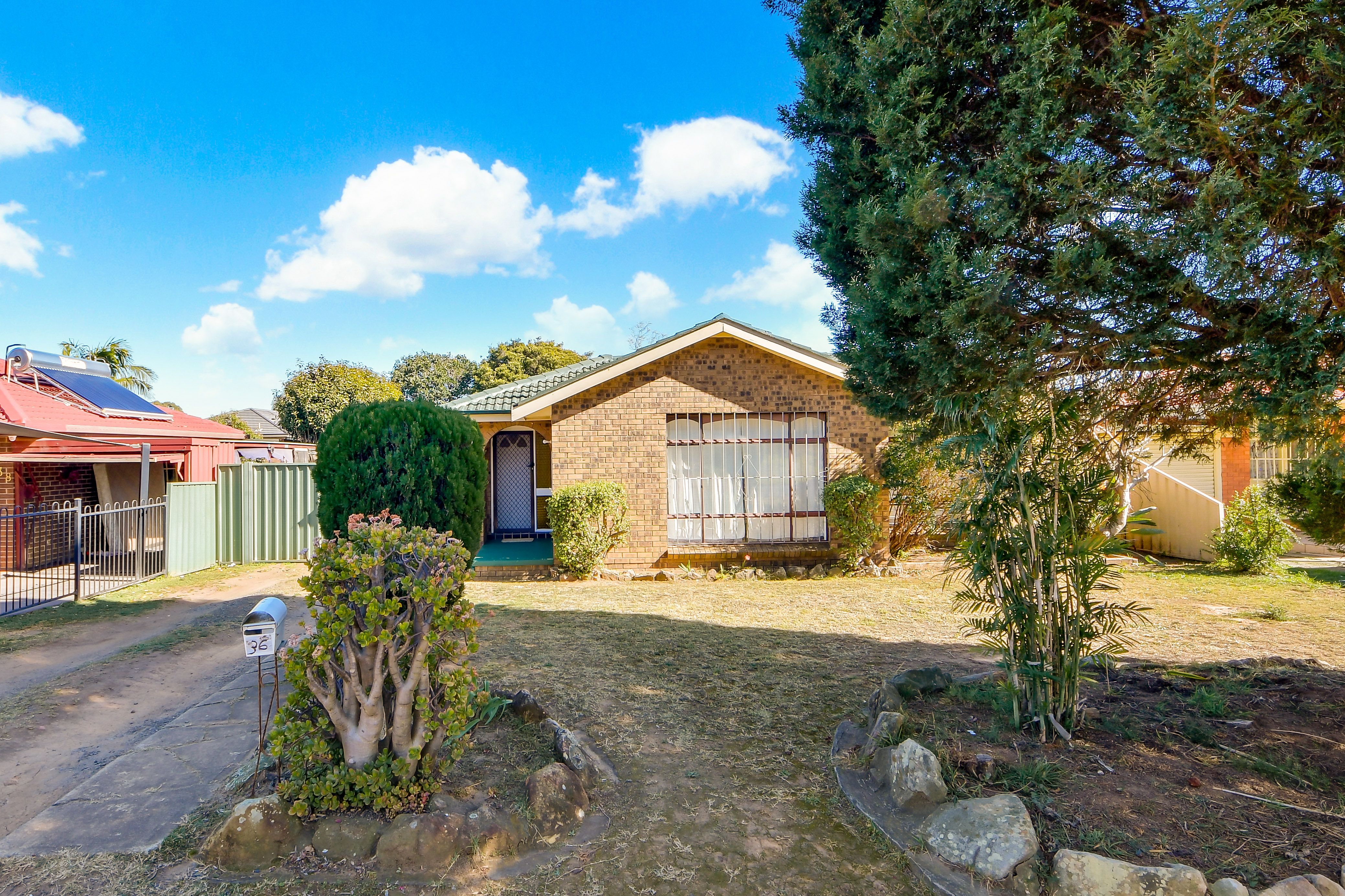 Minto, NSW 2566