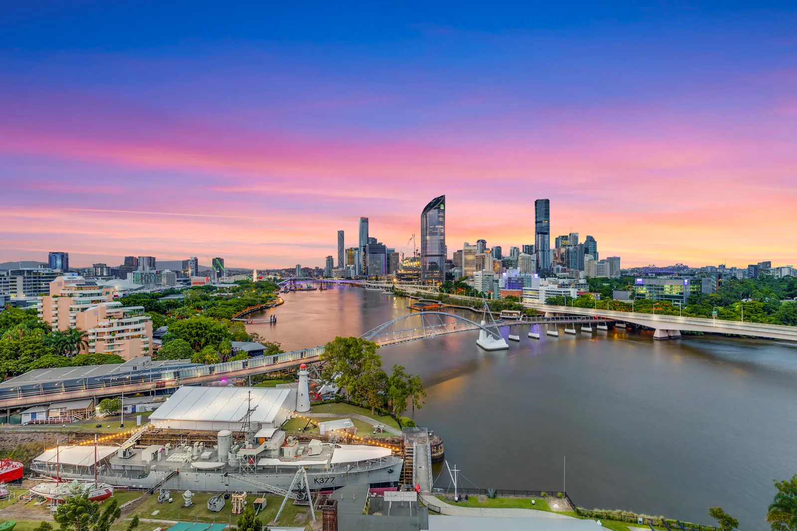 67/21 Dock Street, South Brisbane