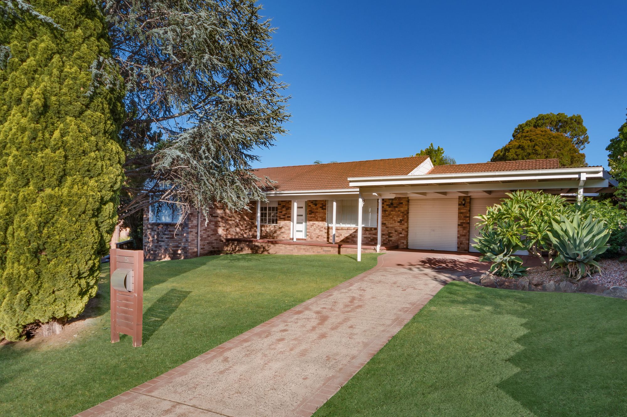 Camden South, NSW 2570