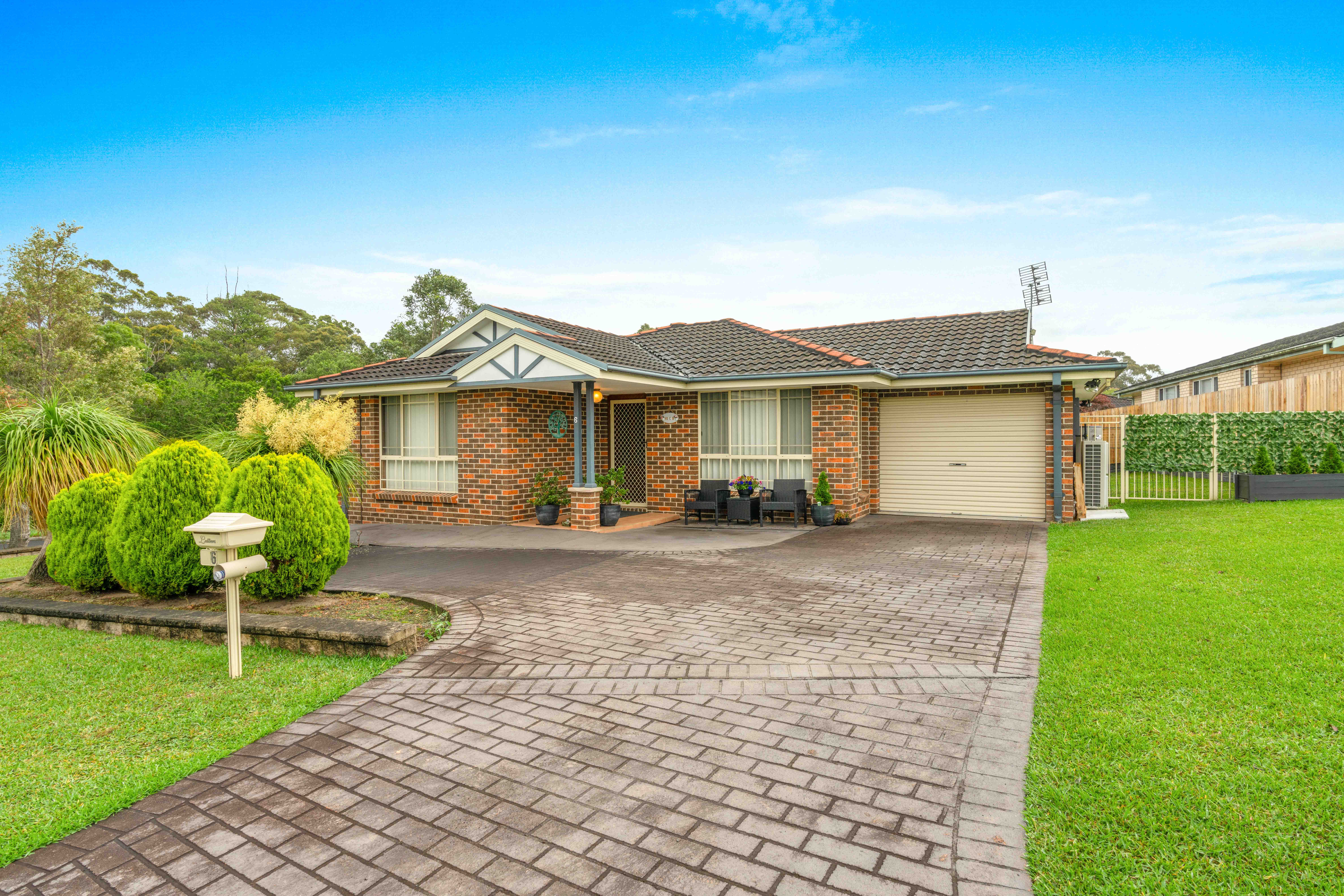 6 Centennial Court, Bomaderry NSW 2541