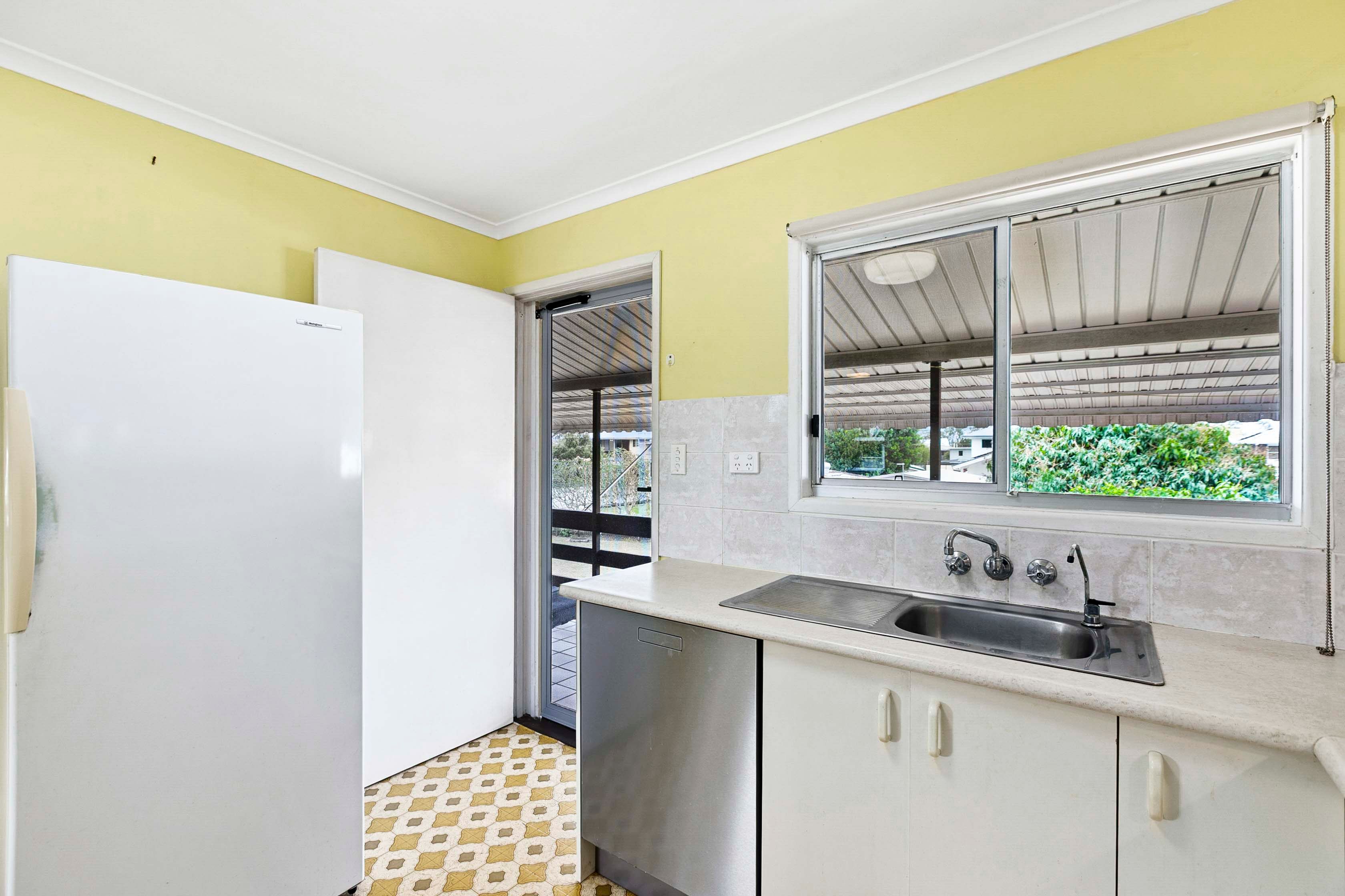 38 Cunningham Street — photo 11 of 24