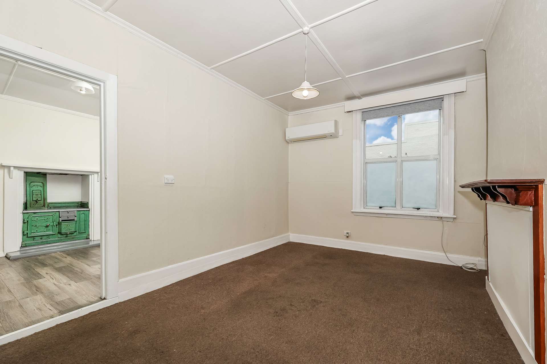 17 Hall Street photo 9