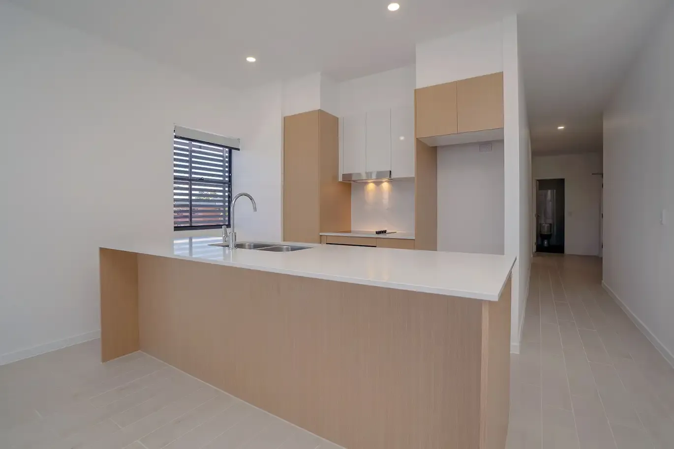 202/41 Milton Avenue, Paradise Point, QLD 4216
