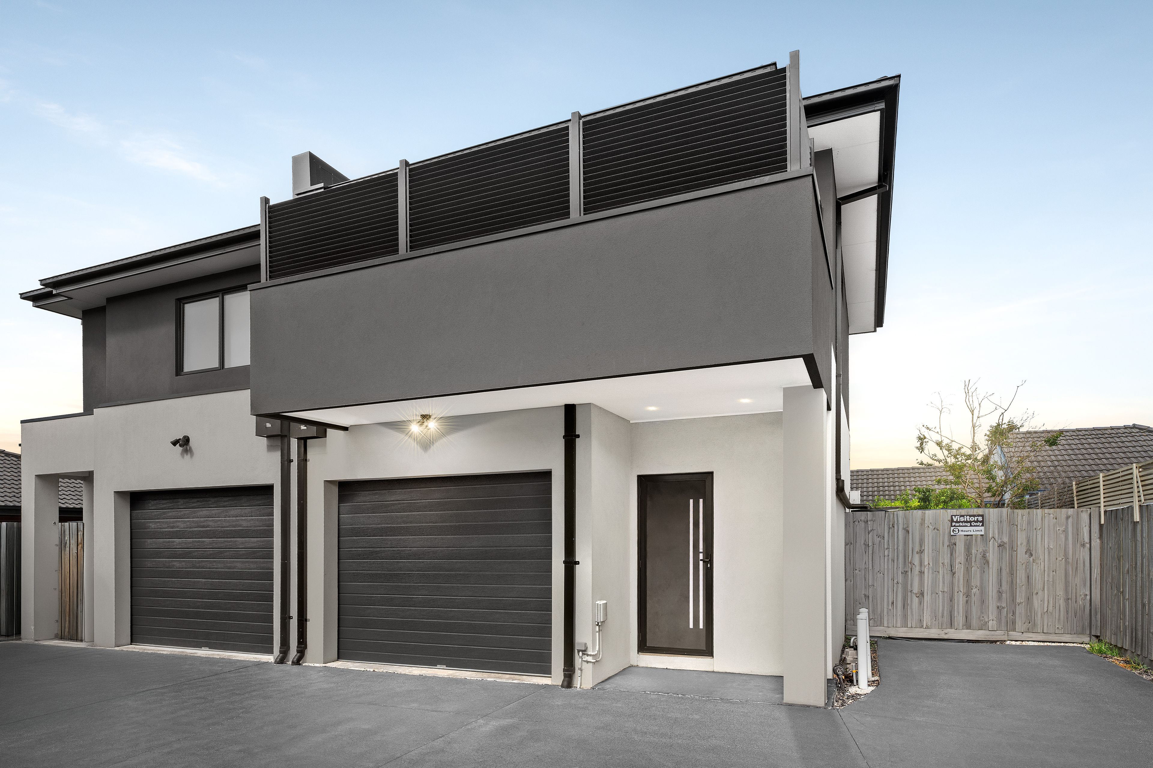 7 Main Road, Clayton South VIC 3169