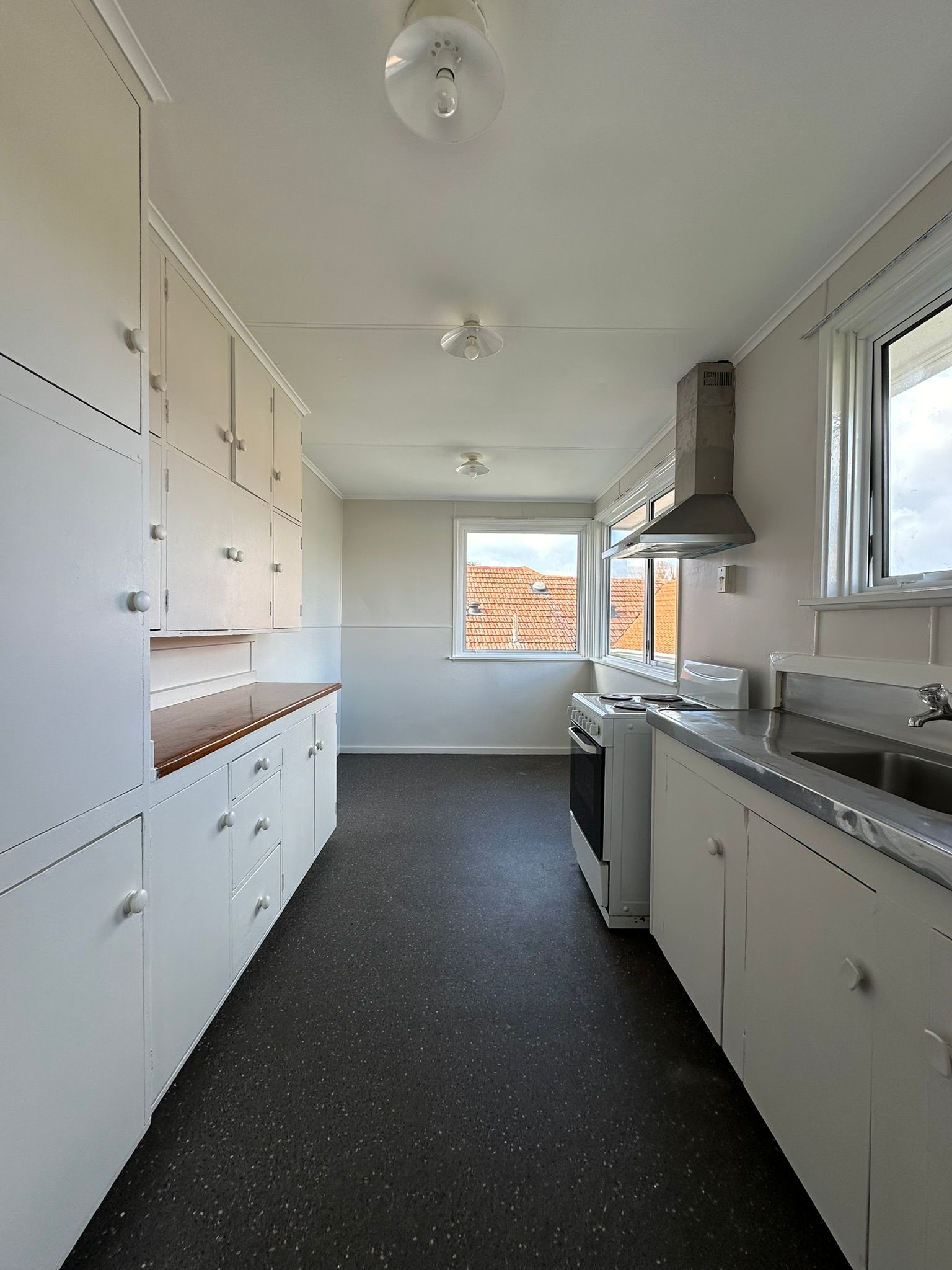 4 Caen Road, Panmure, Auckland City