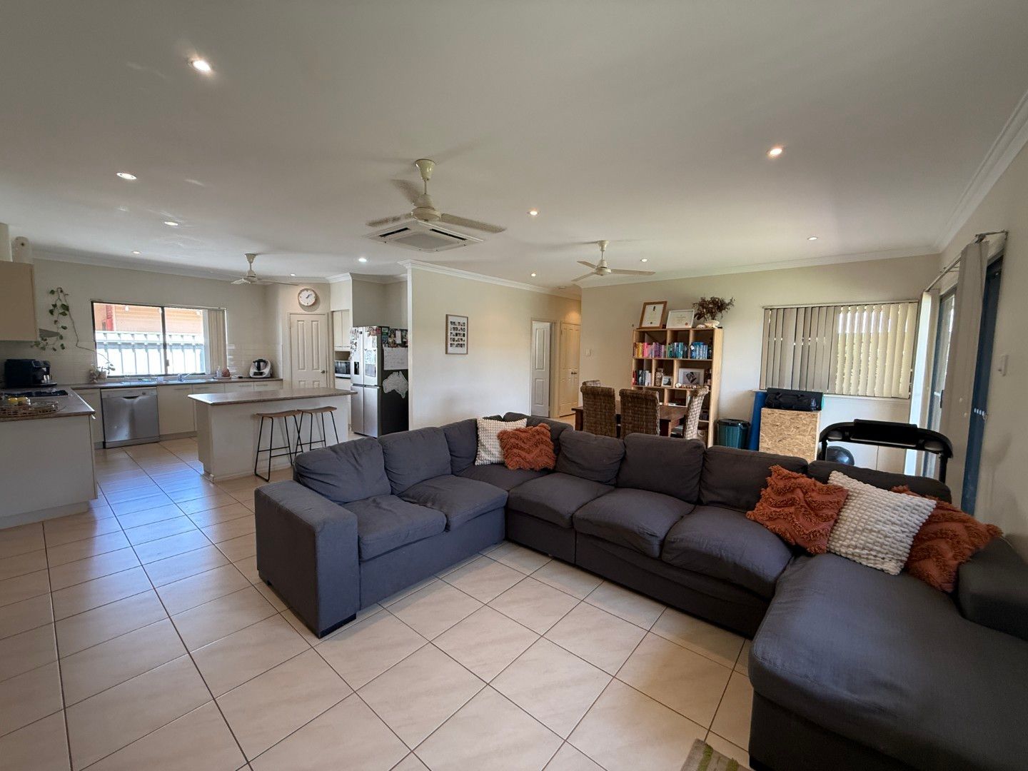 48 Desert Pea Boulevard — photo 12 of 28