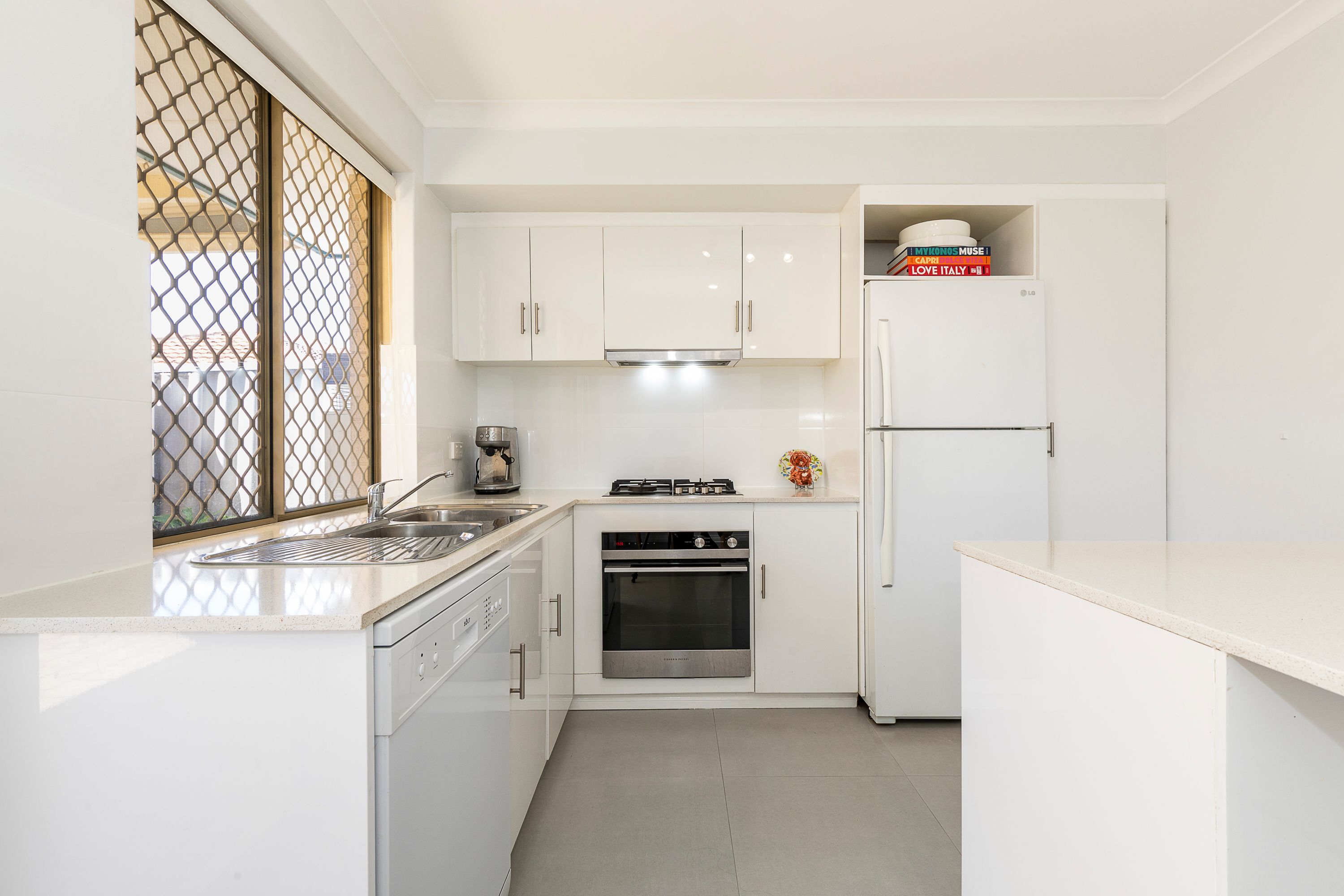 2/153 Baden Street — photo 7 of 22