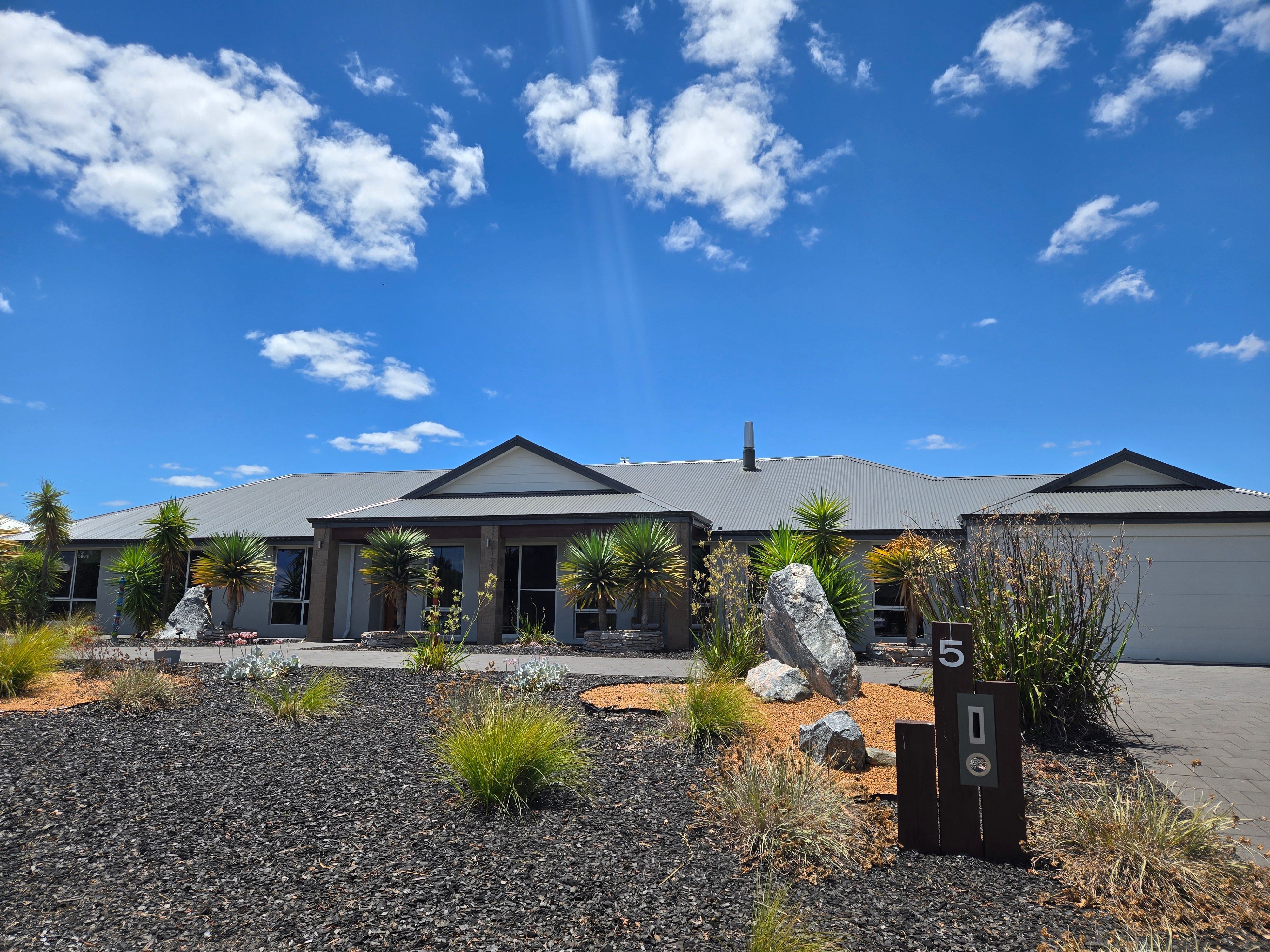 5 Cascade Close, Yalyalup, WA 6280