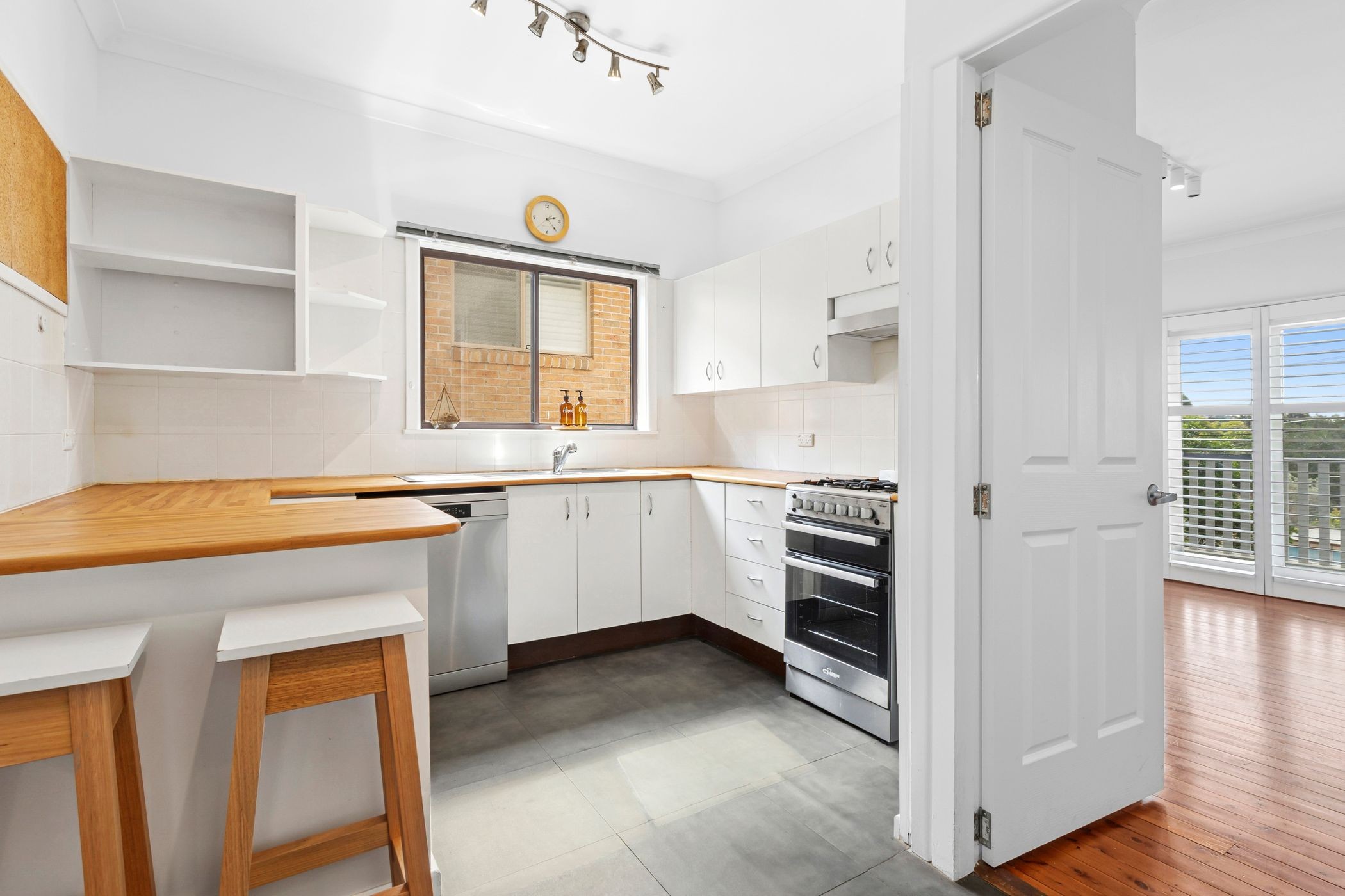 74 Warraba Road, North Narrabeen, NSW 2101