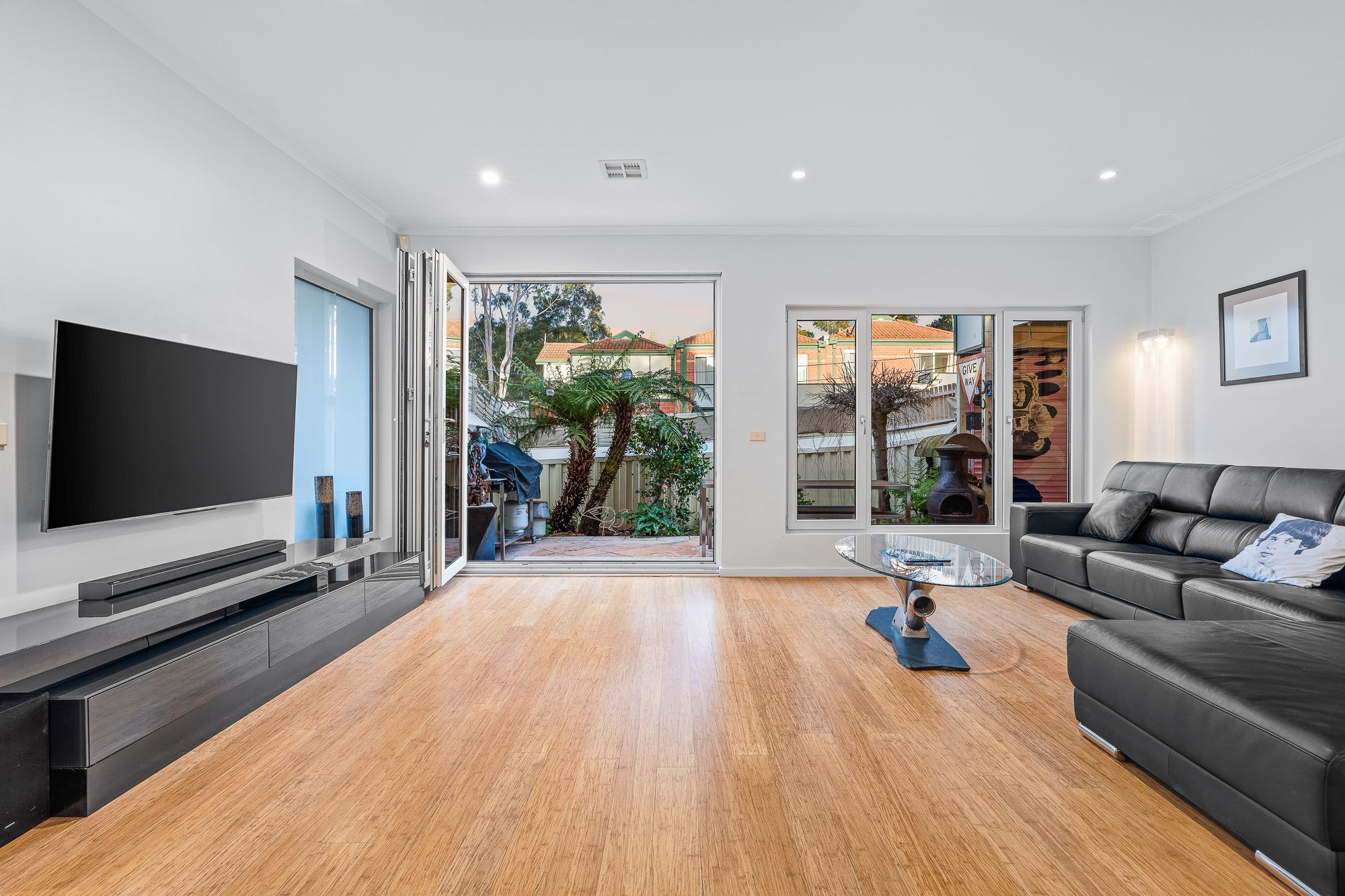 7 Scarborough Square, Mont Albert North, VIC 3129