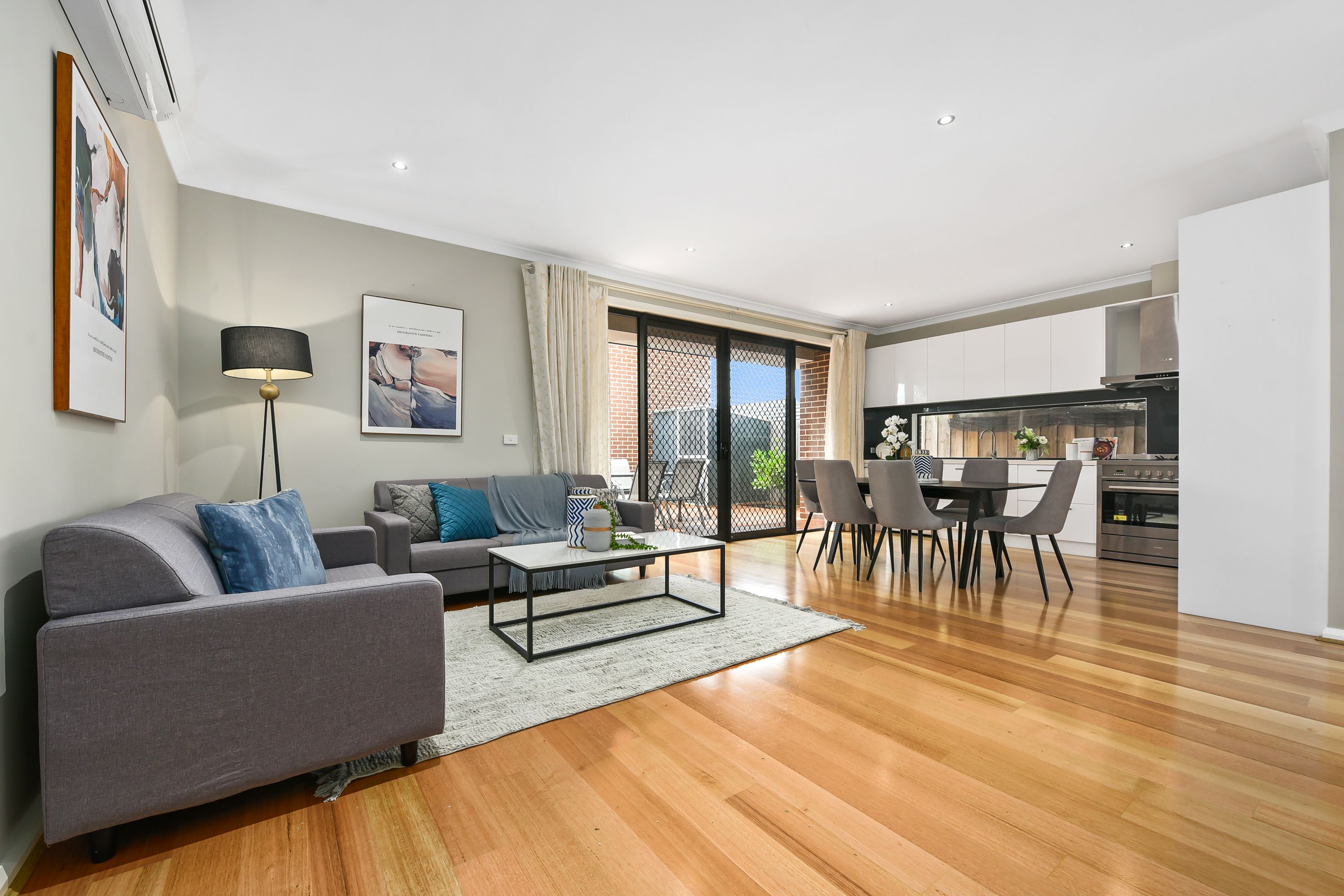 2/15 Lanham Street, Oakleigh East, VIC 3166
