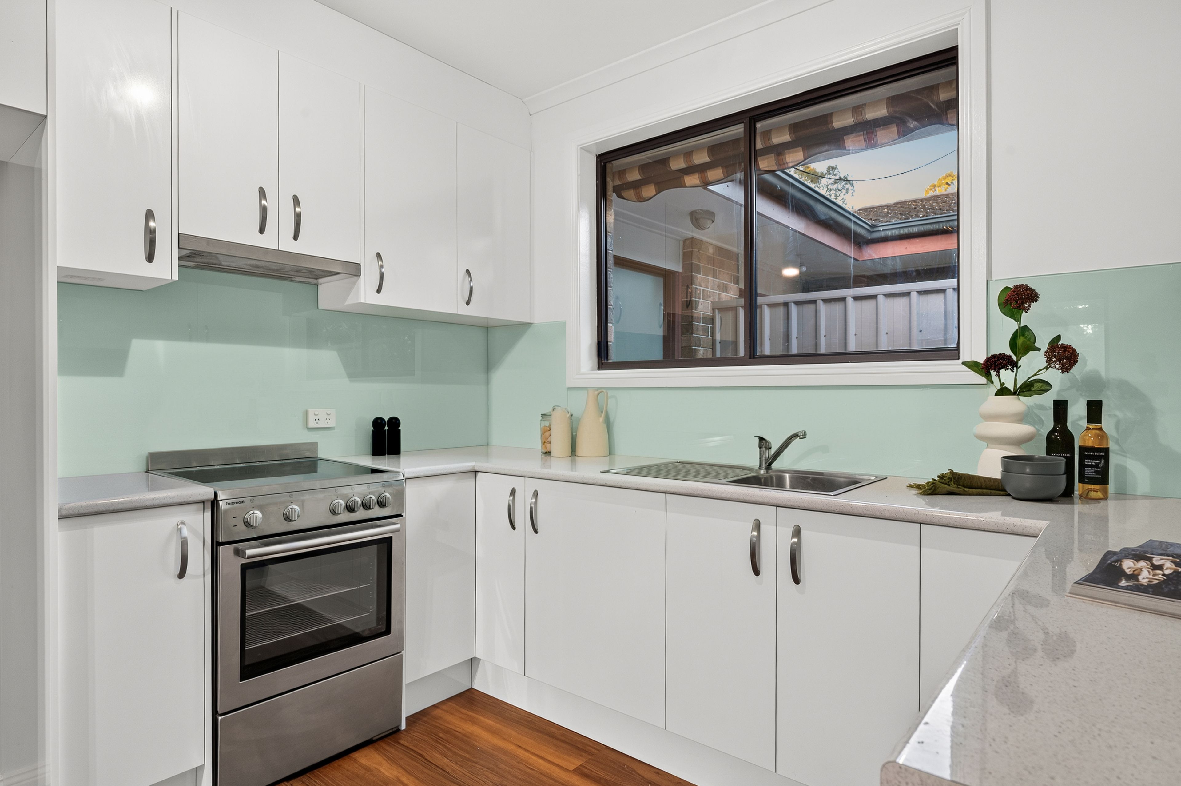 64 Cuthero Terrace — photo 6 of 15