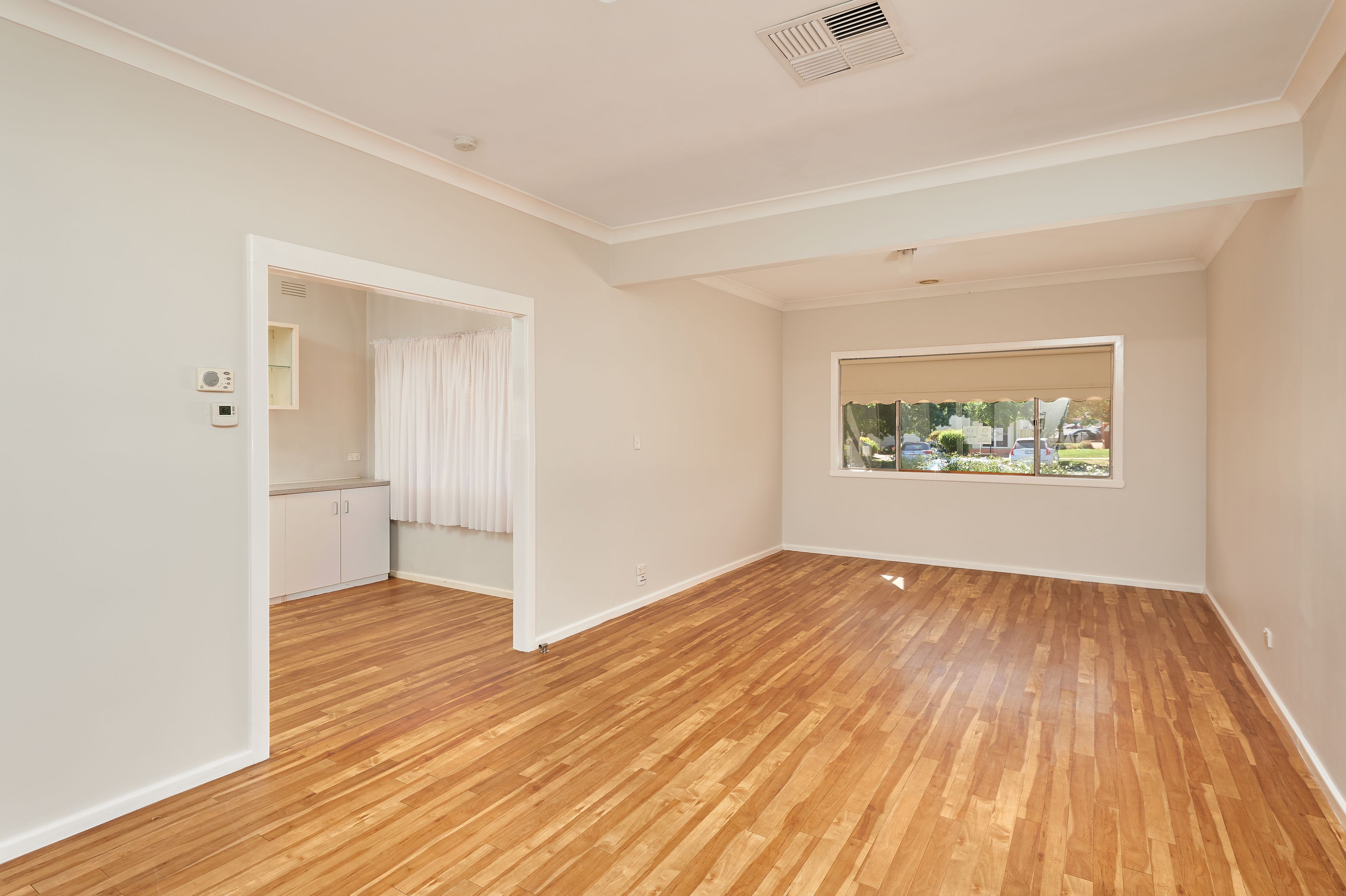 8 Shaw Street, Wagga Wagga, NSW 2650