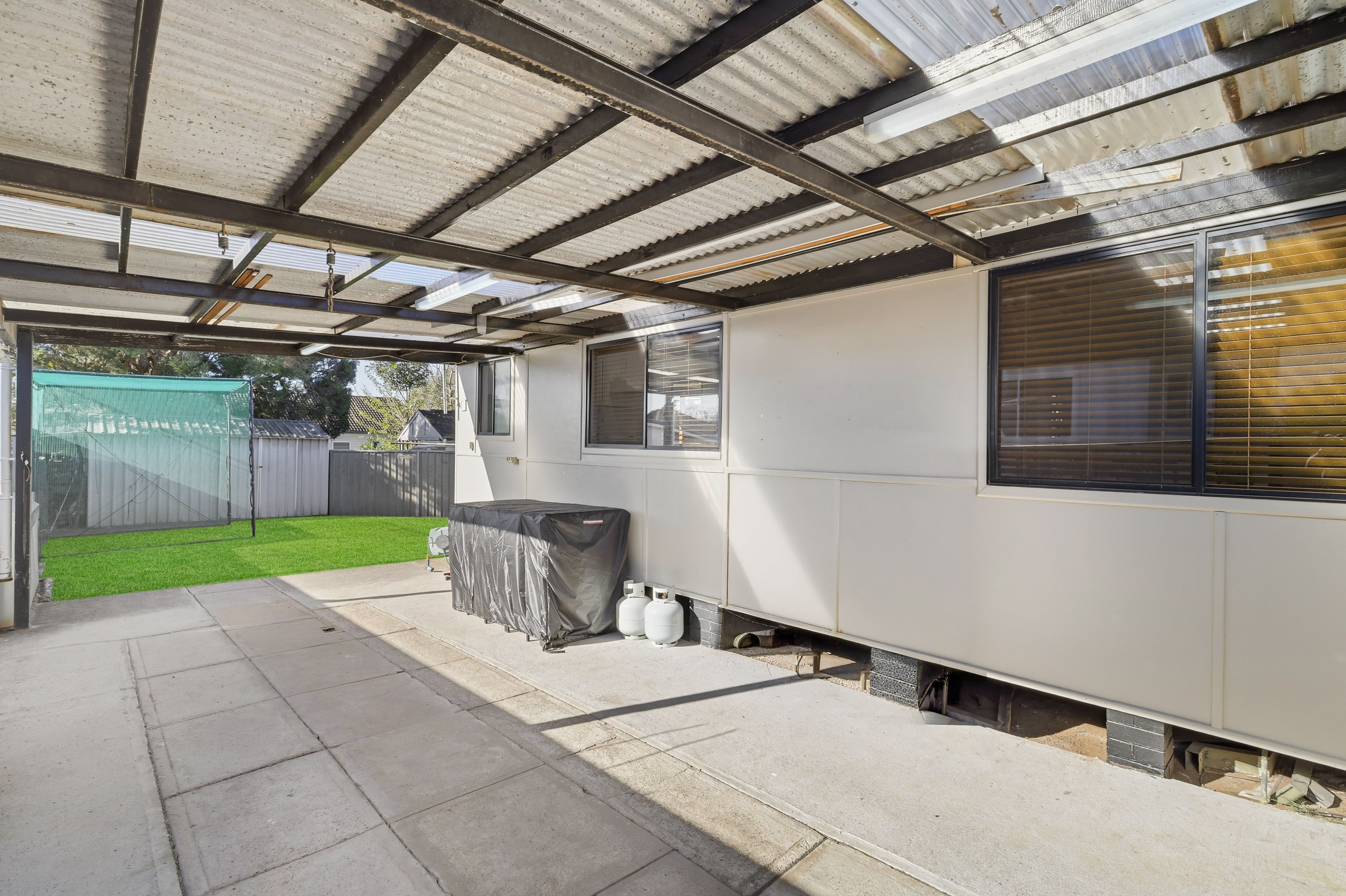 3 Cutler Avenue — photo 17 of 24