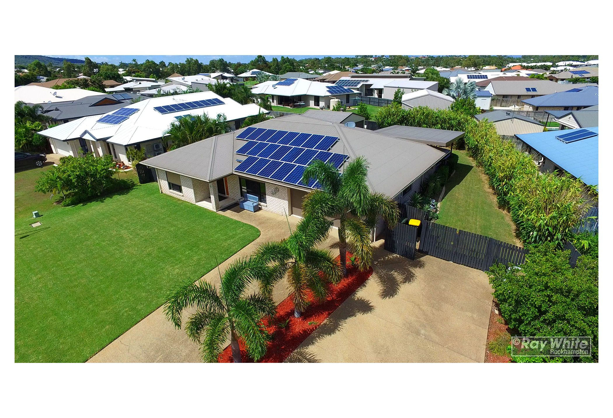 6 Primrose Avenue, Norman Gardens, QLD 4701