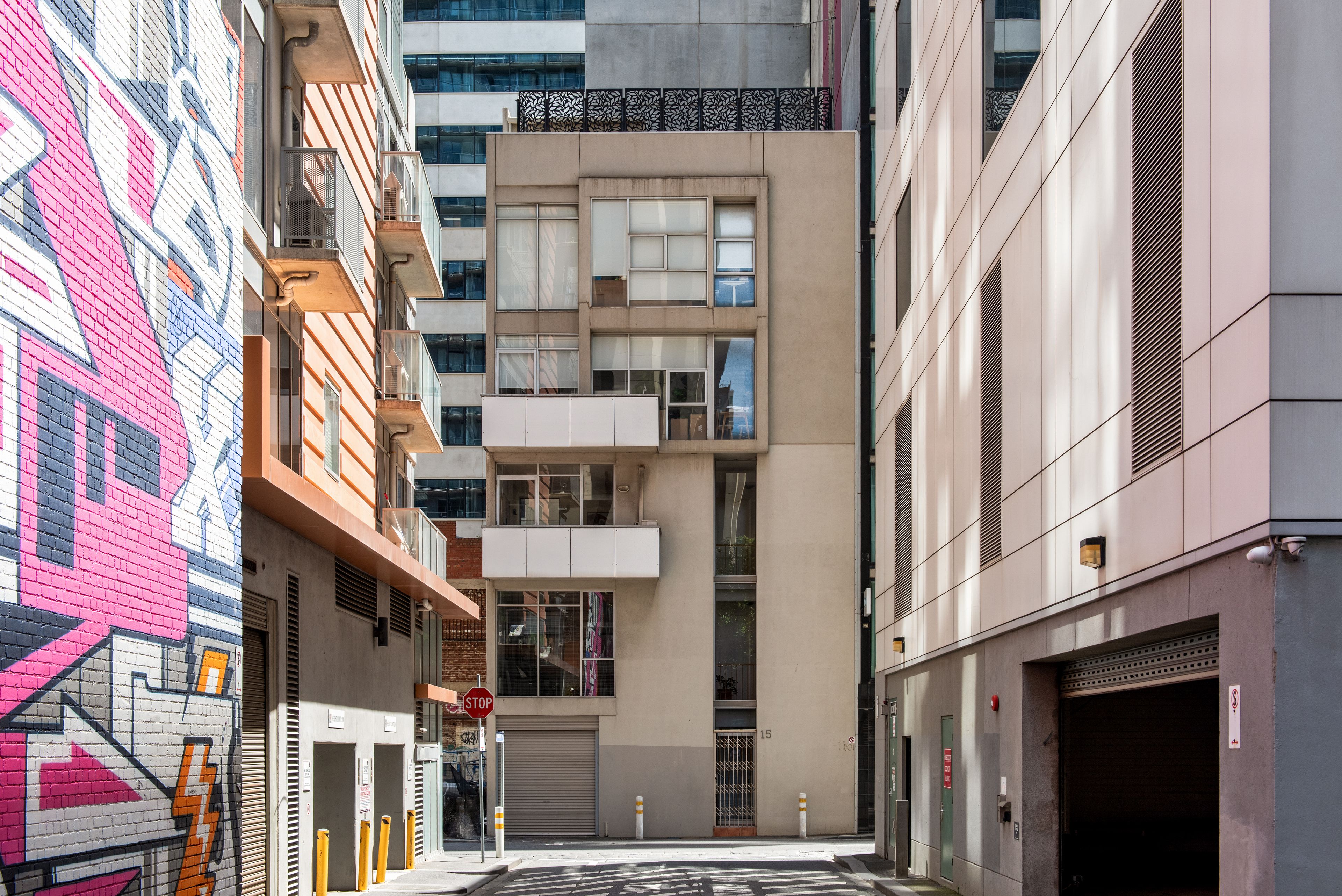 2/15 Exploration Lane, Melbourne VIC 3000