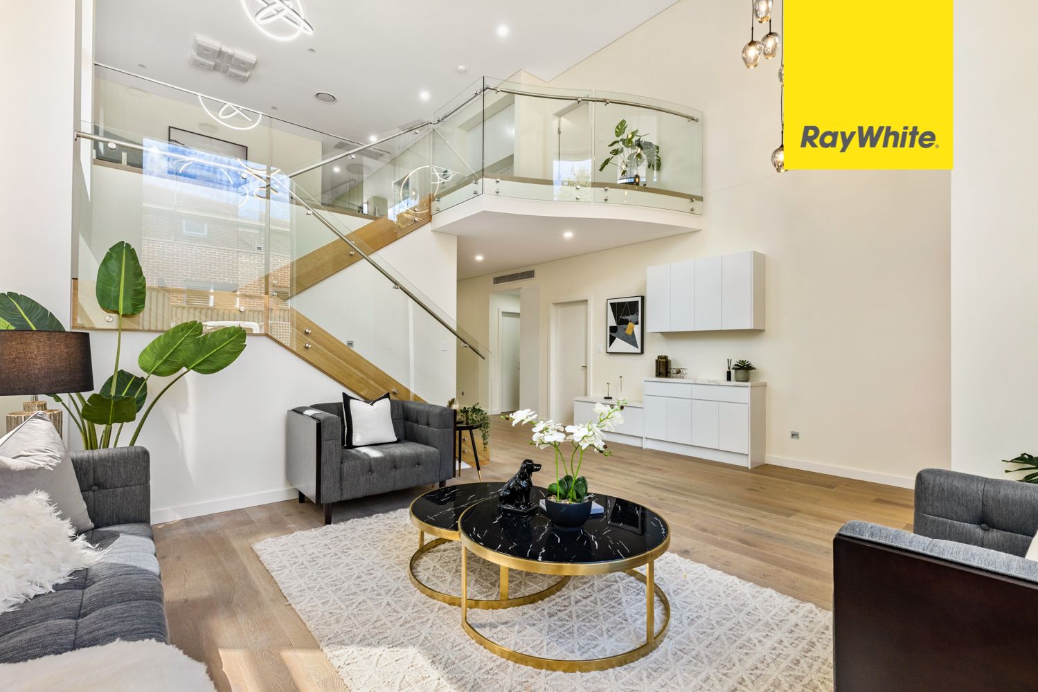 8A Grandview Parade, Epping, NSW 2121