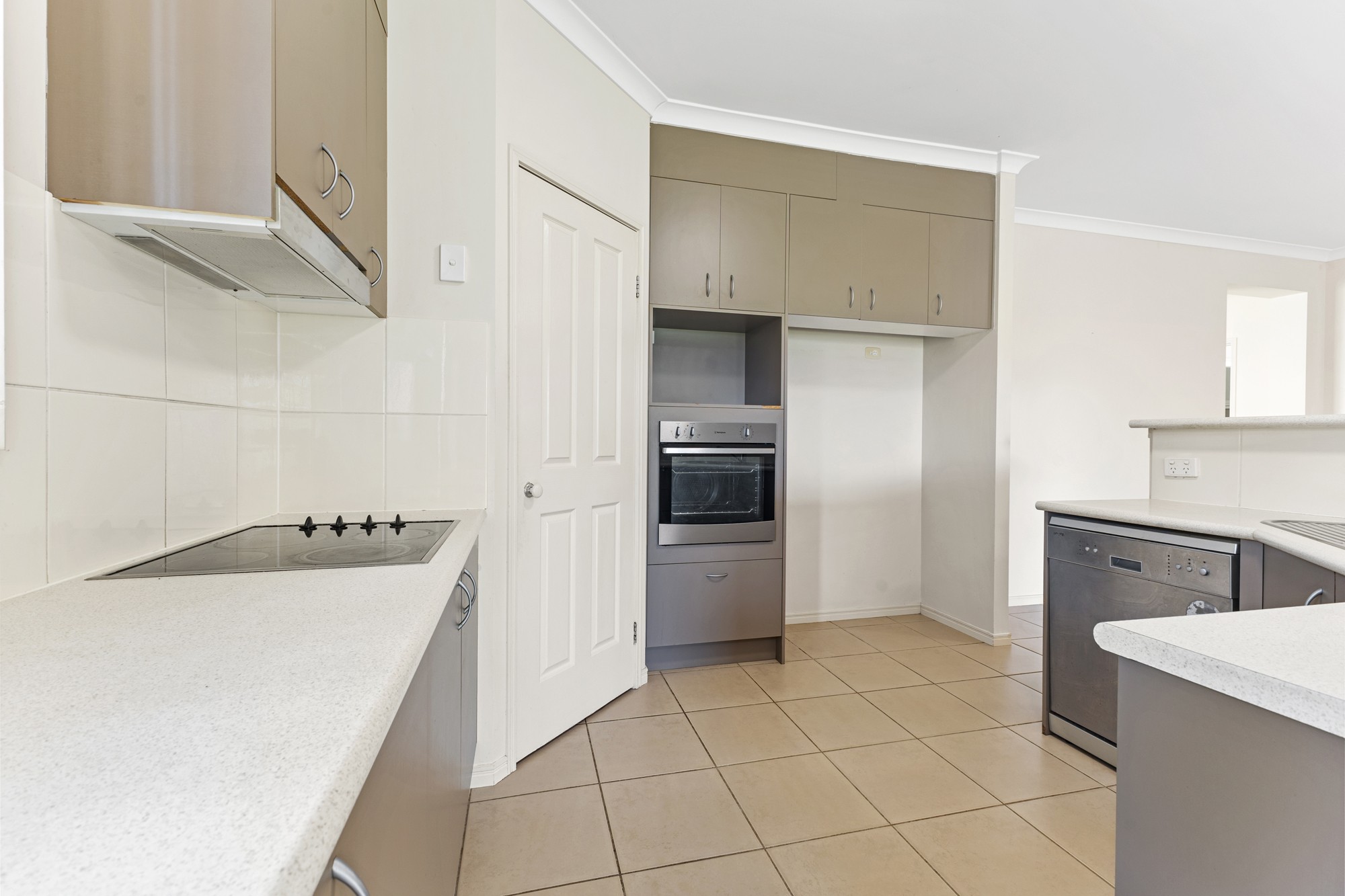 28 Gardenia Parade, North Lakes, QLD 4509