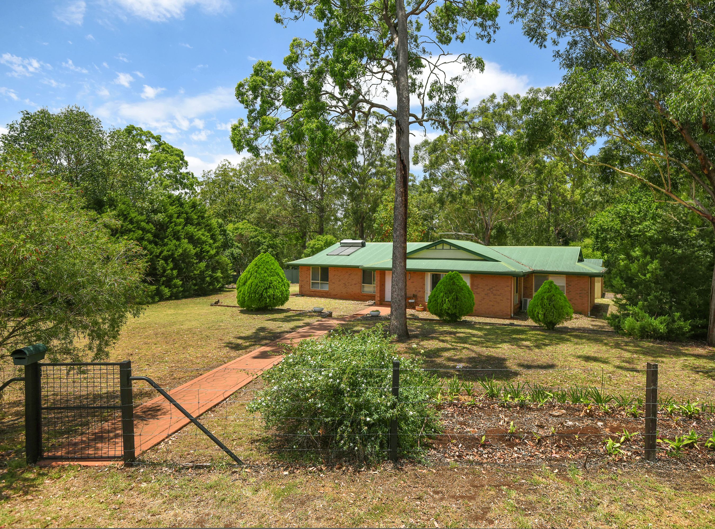 7 Maylen Court, Highfields QLD 4352