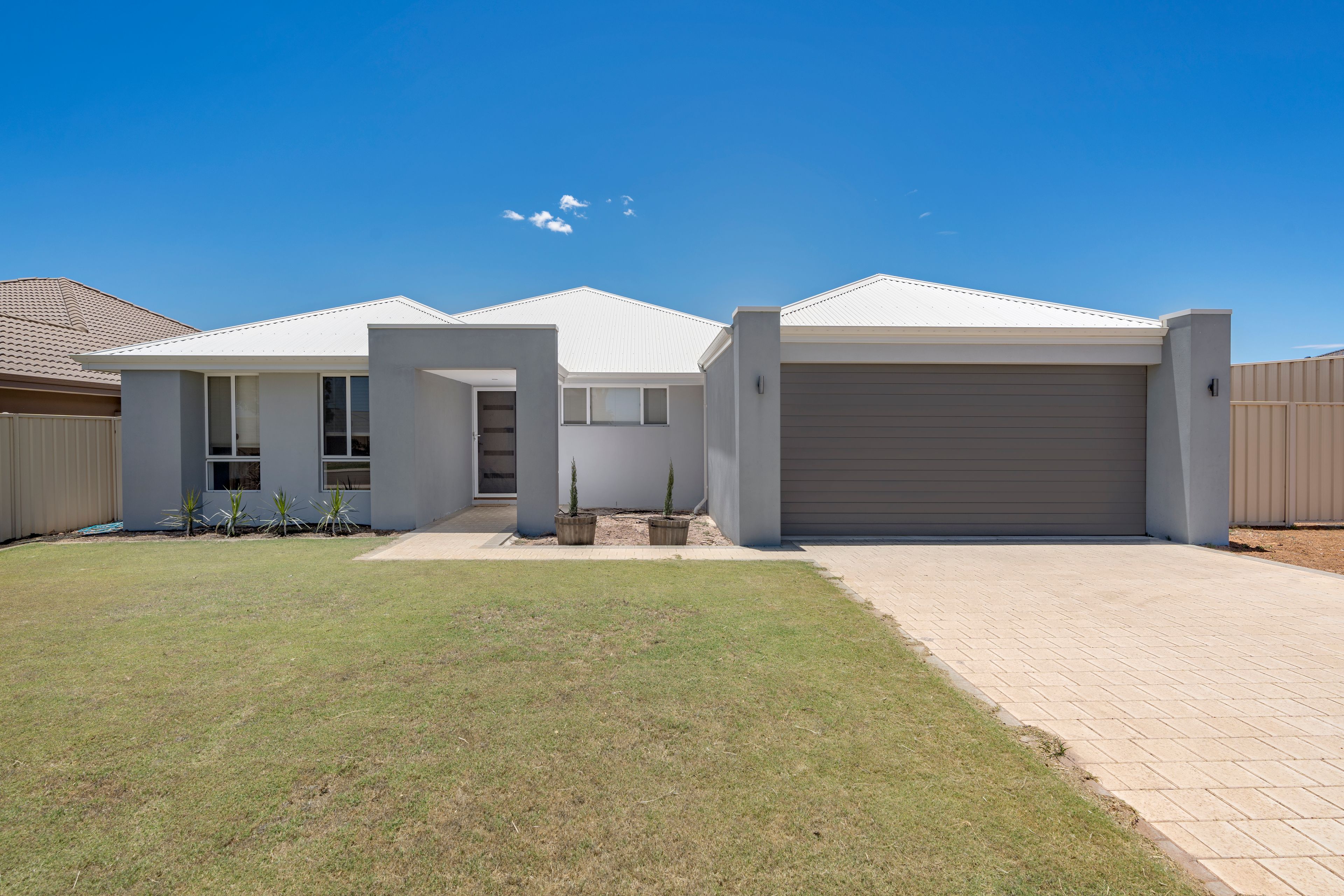 31 Reef Boulevard, Drummond Cove, WA 6532 Sold House Ray White
