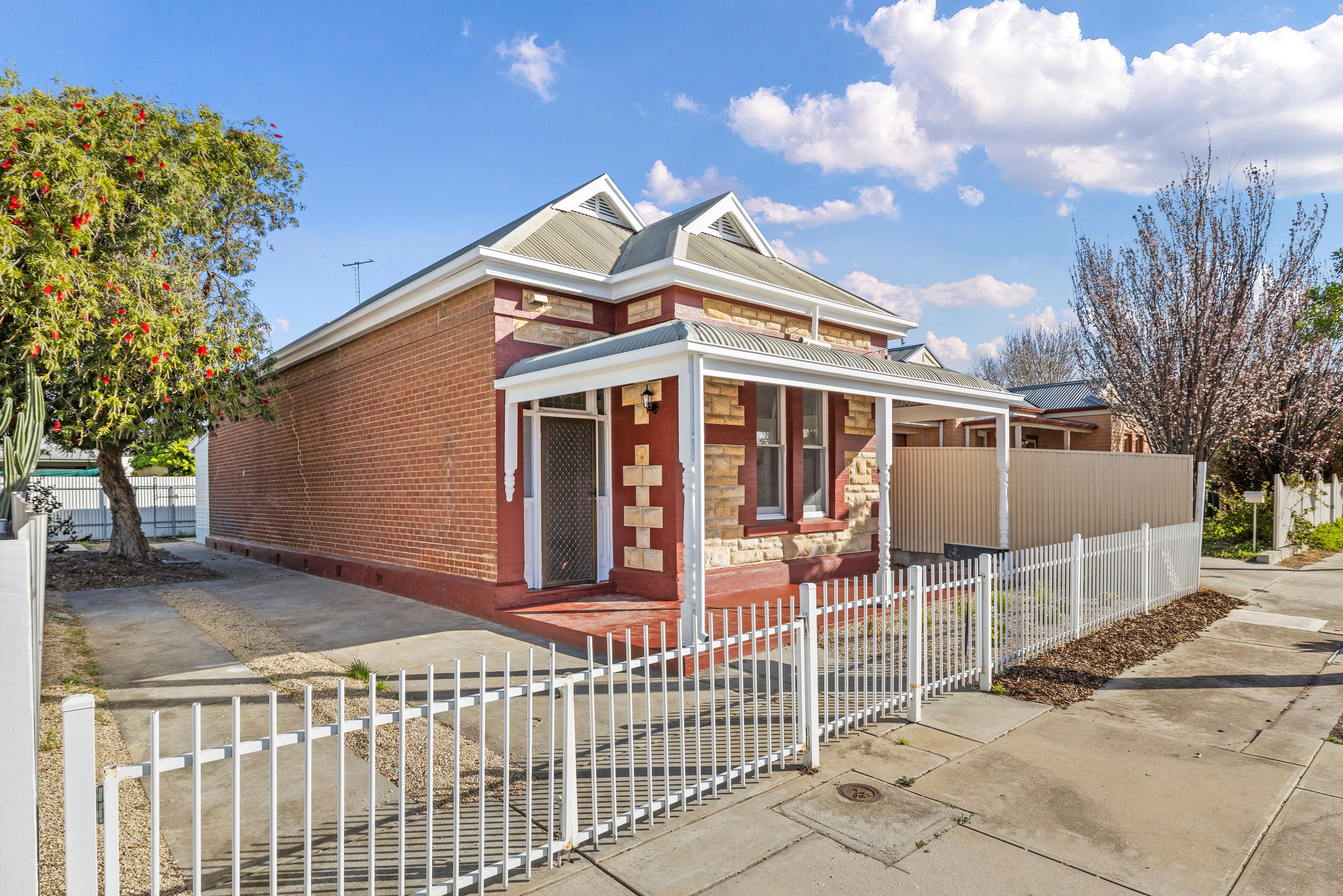16 Cannon Street, Port Adelaide, SA 5015