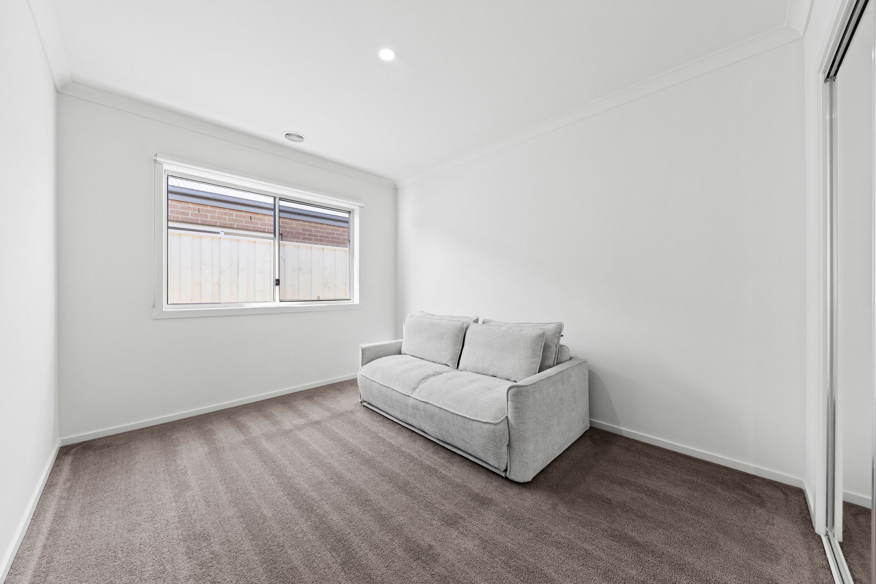 6 Atherton Avenue — photo 13 of 28