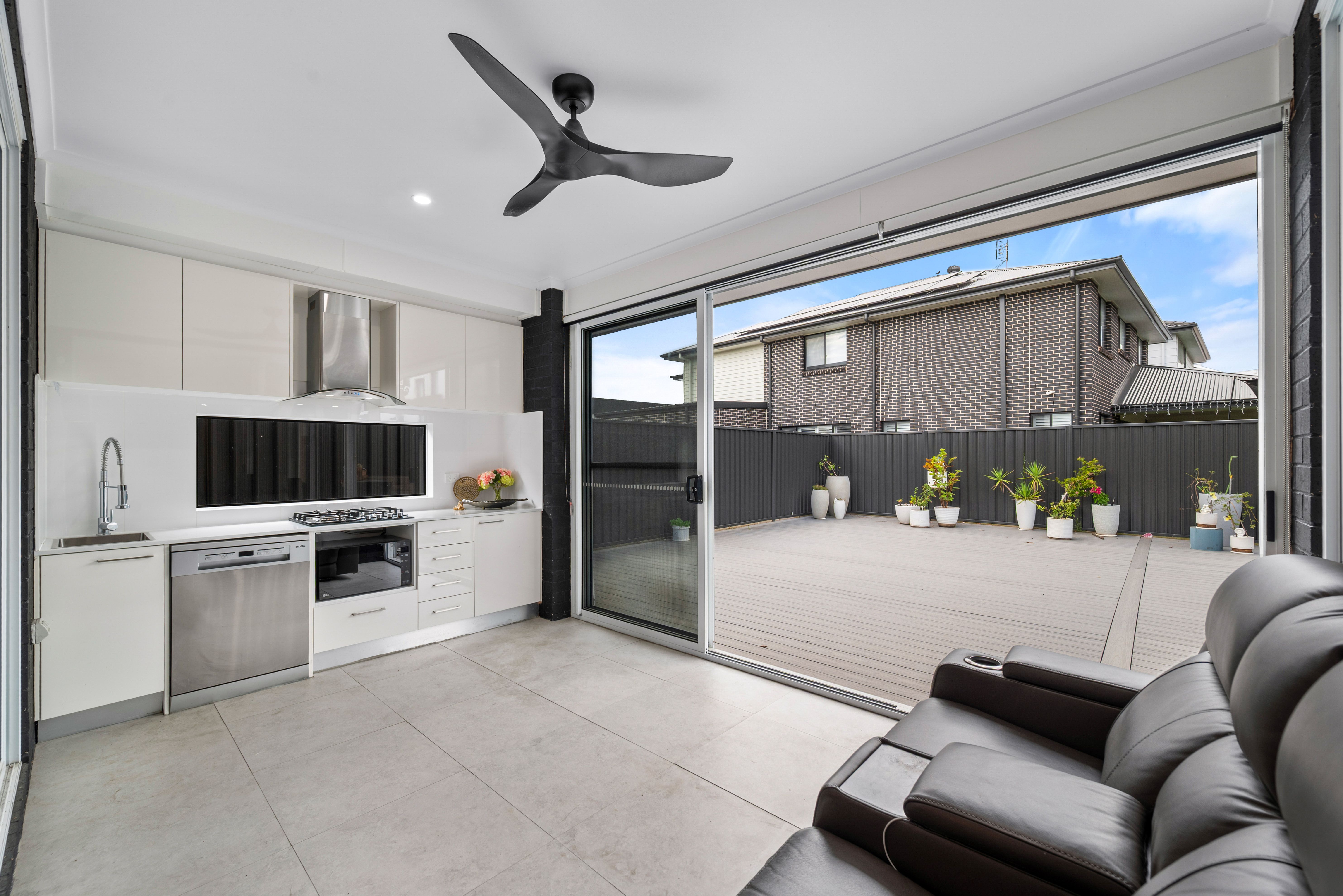 52 Riverflat Drive, Glenmore Park, NSW