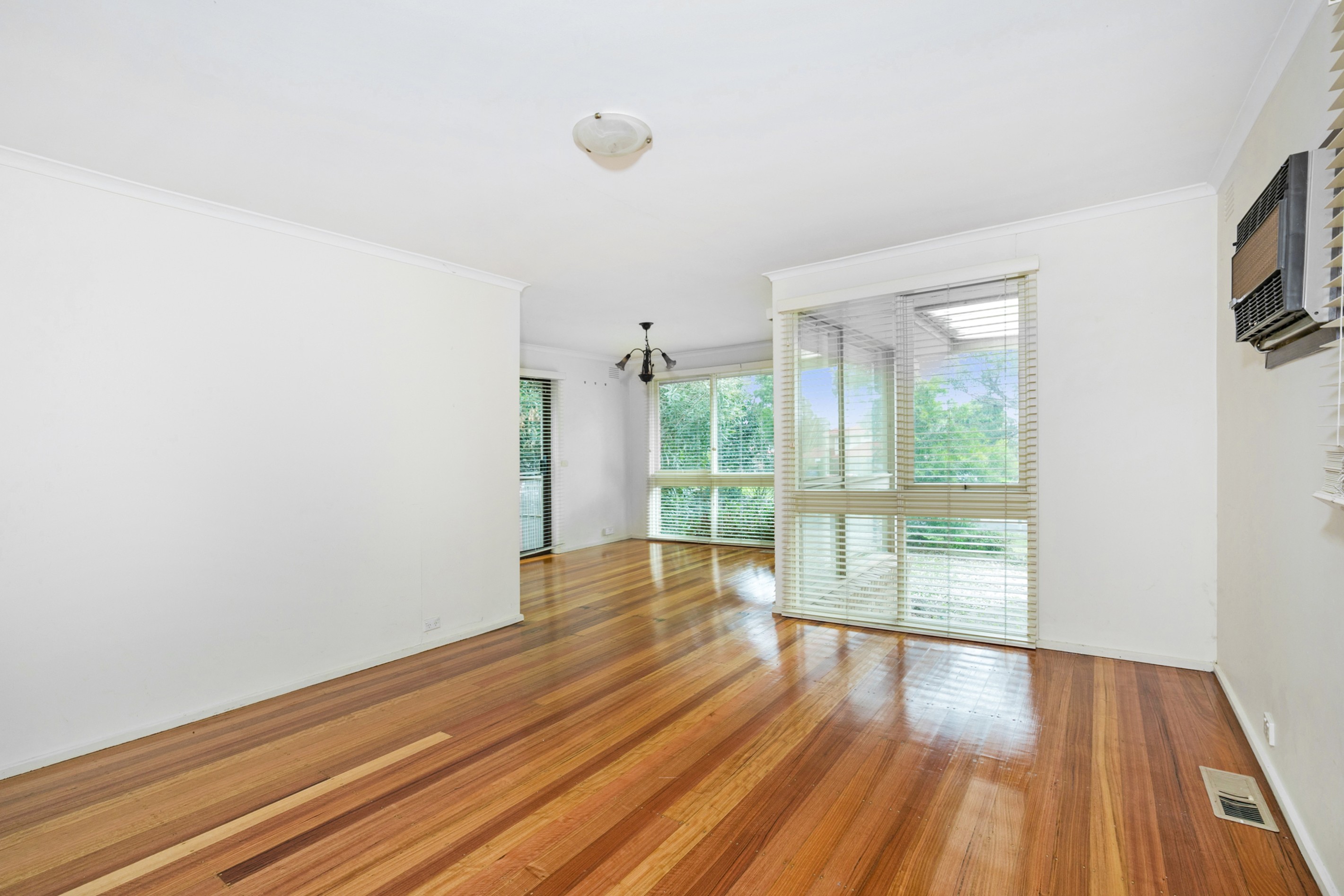 14 Chichester Square, Wantirna, VIC 3152