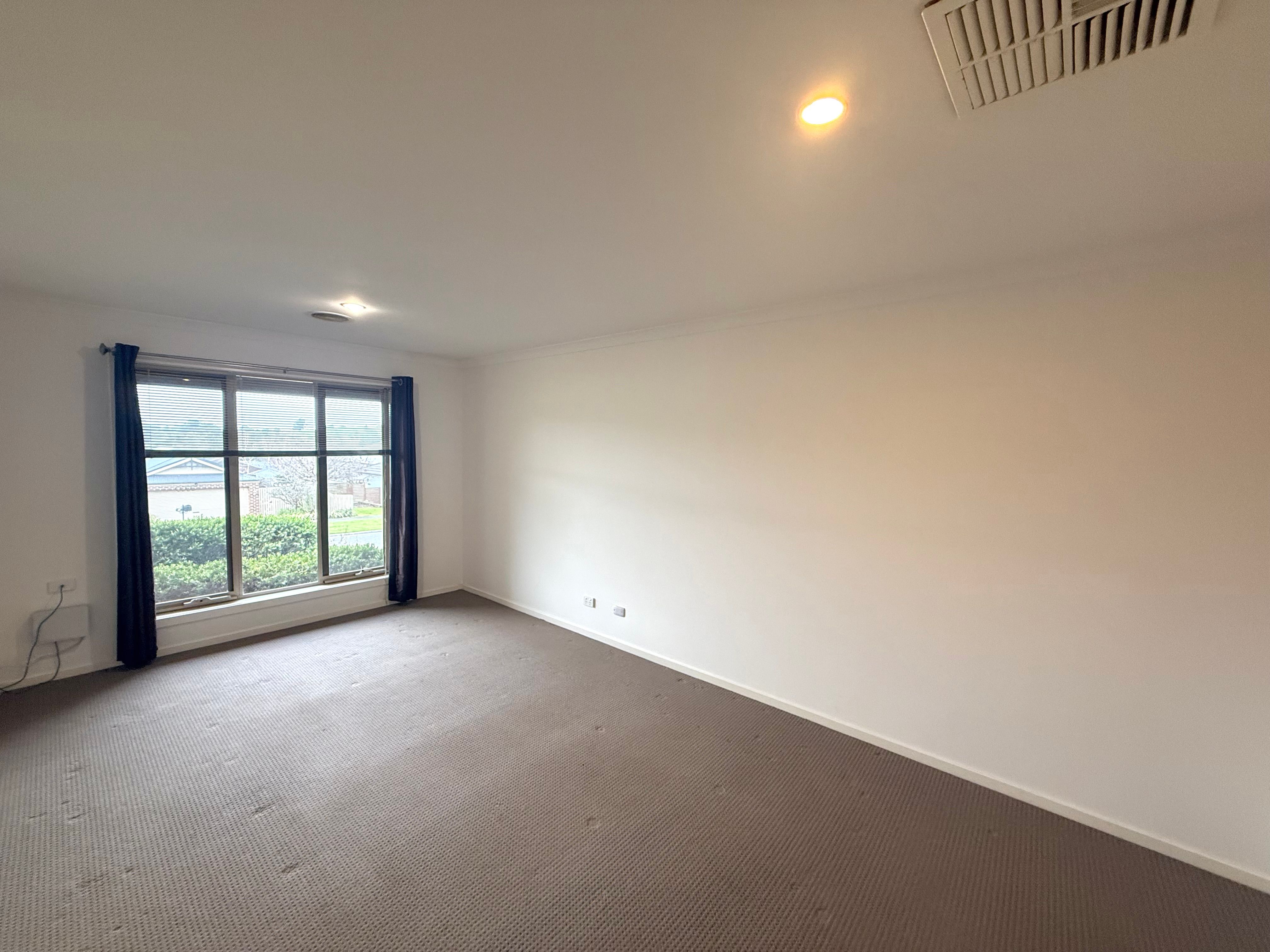 13 Rimfire Avenue, Drouin, VIC 3818