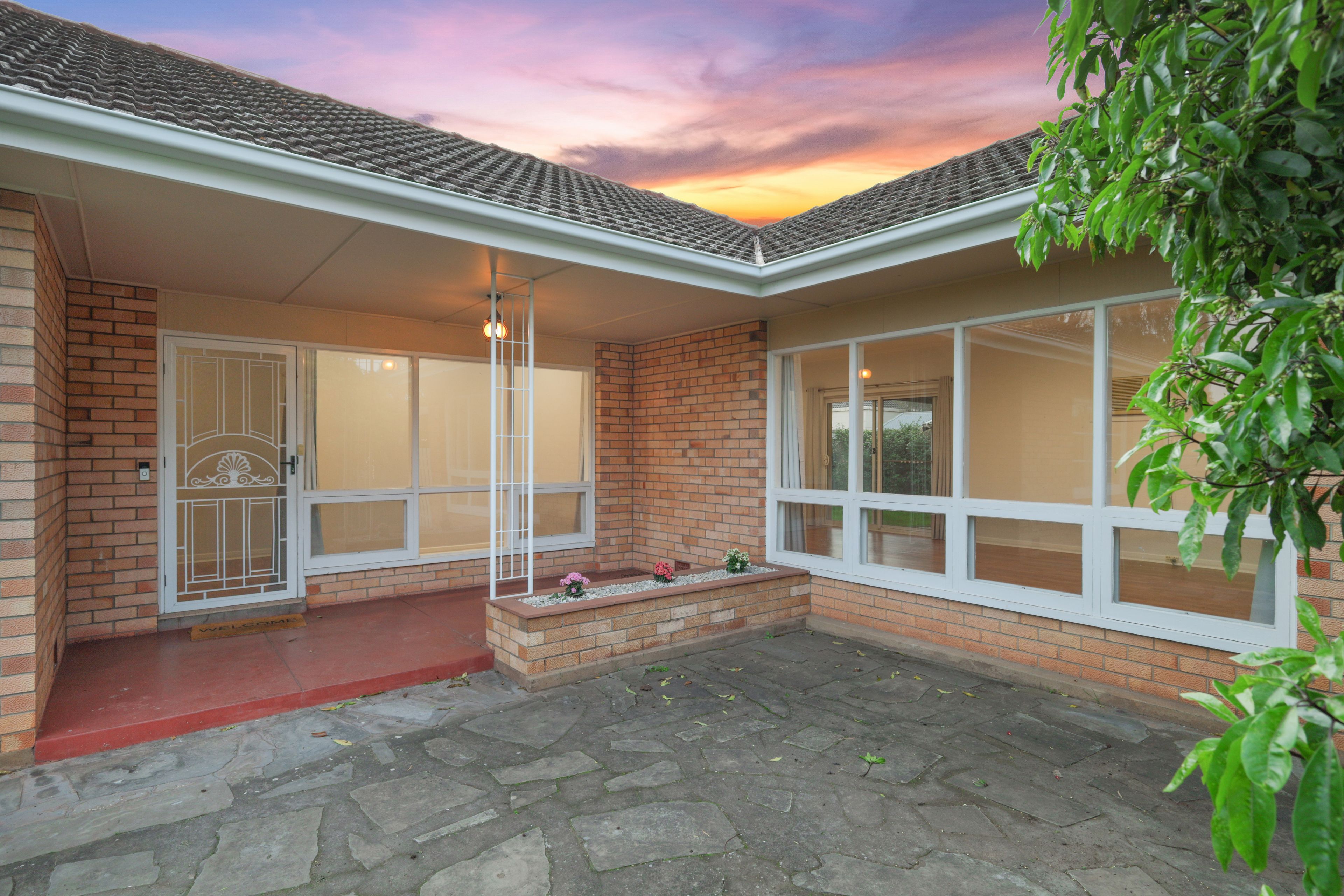 12 Lynne Court, Marion, SA 5043